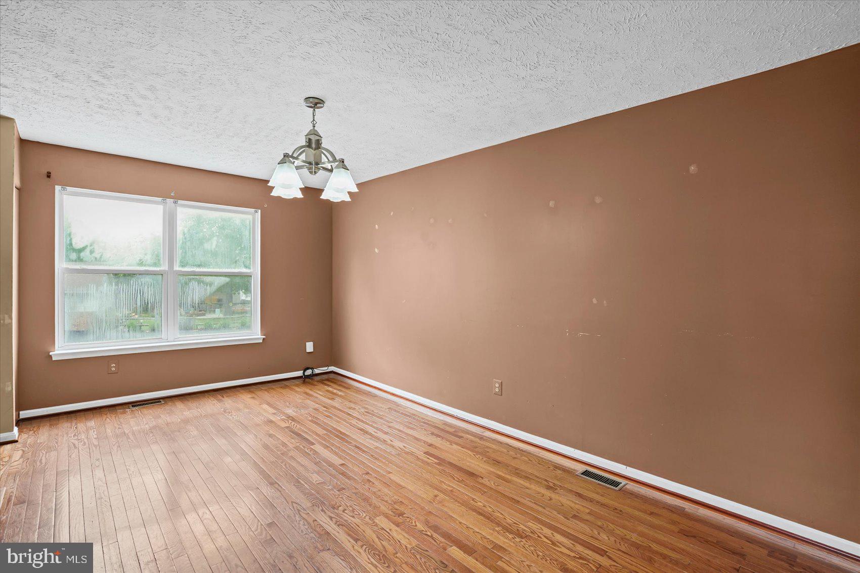 GLEN BURNIE HEIGHTS - Residential