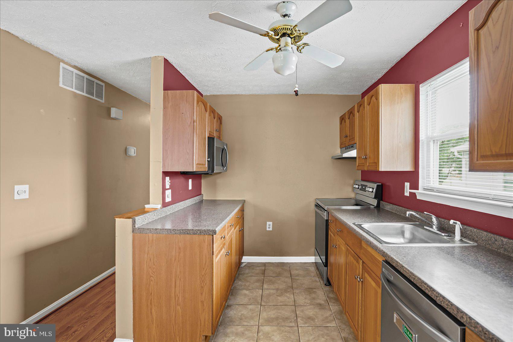 GLEN BURNIE HEIGHTS - Residential