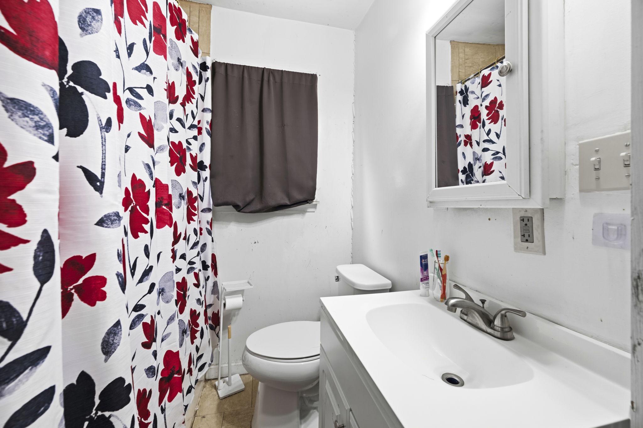 LINWOOD - Residential
