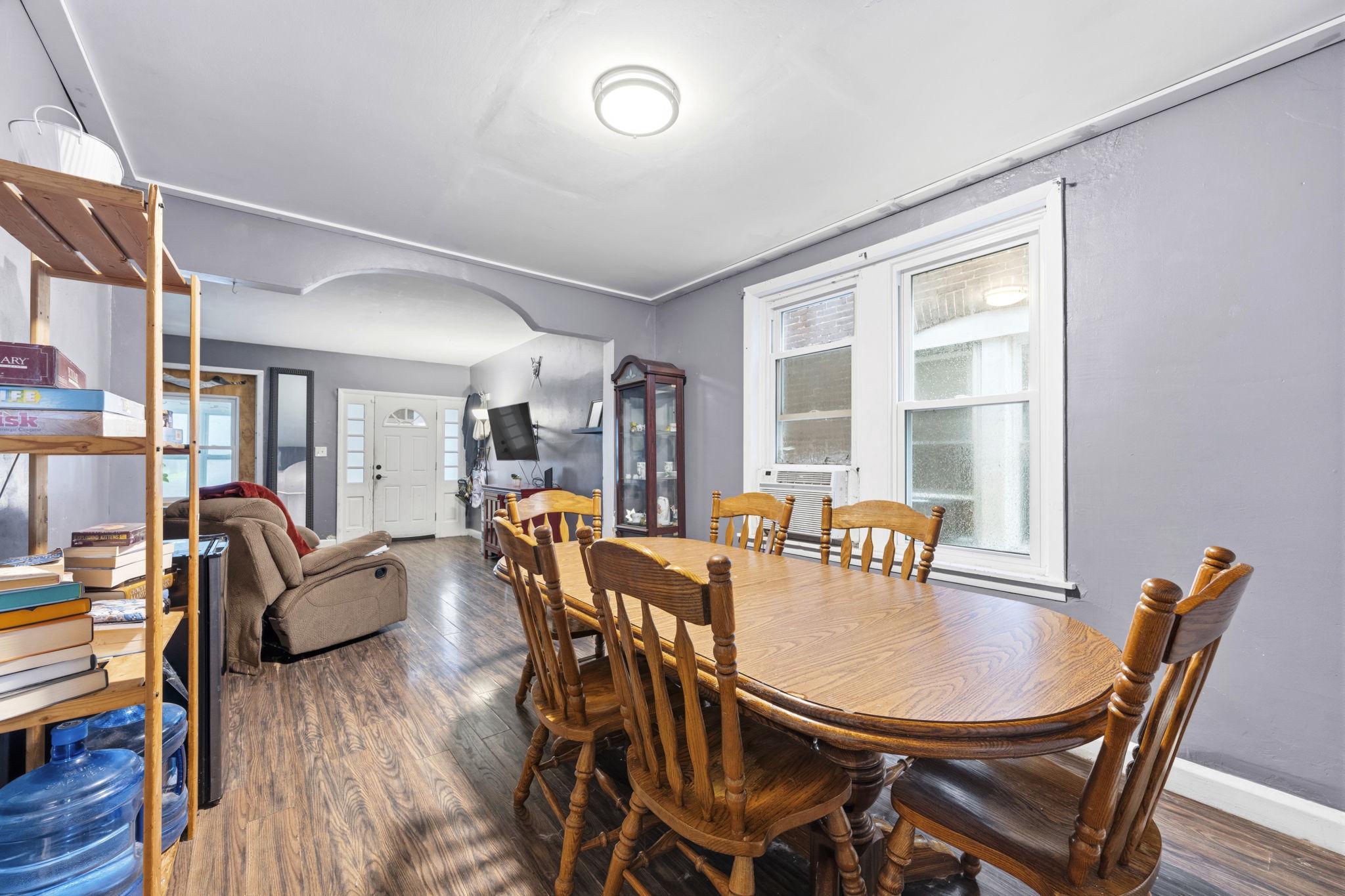 LINWOOD - Residential