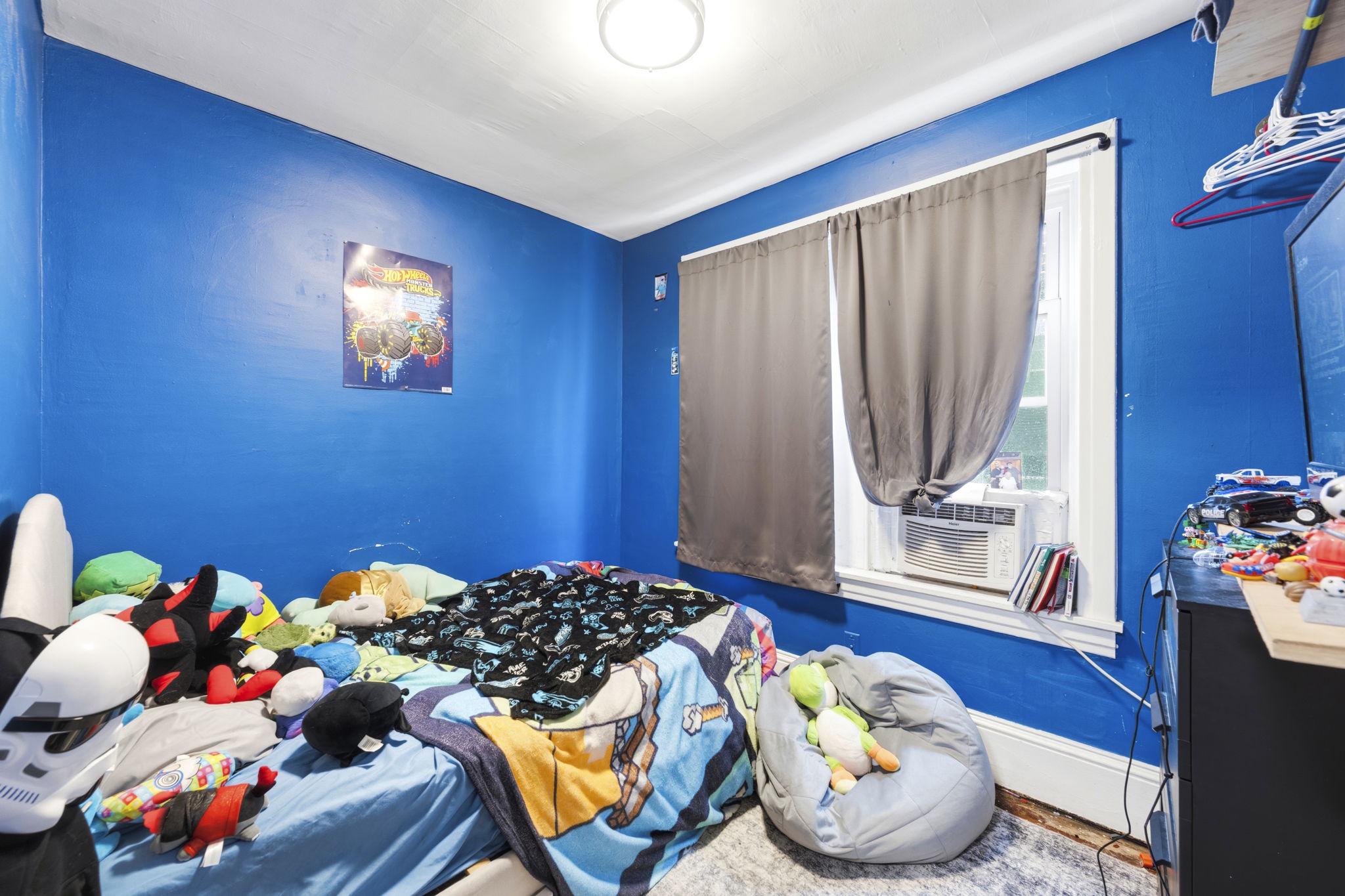 LINWOOD - Residential
