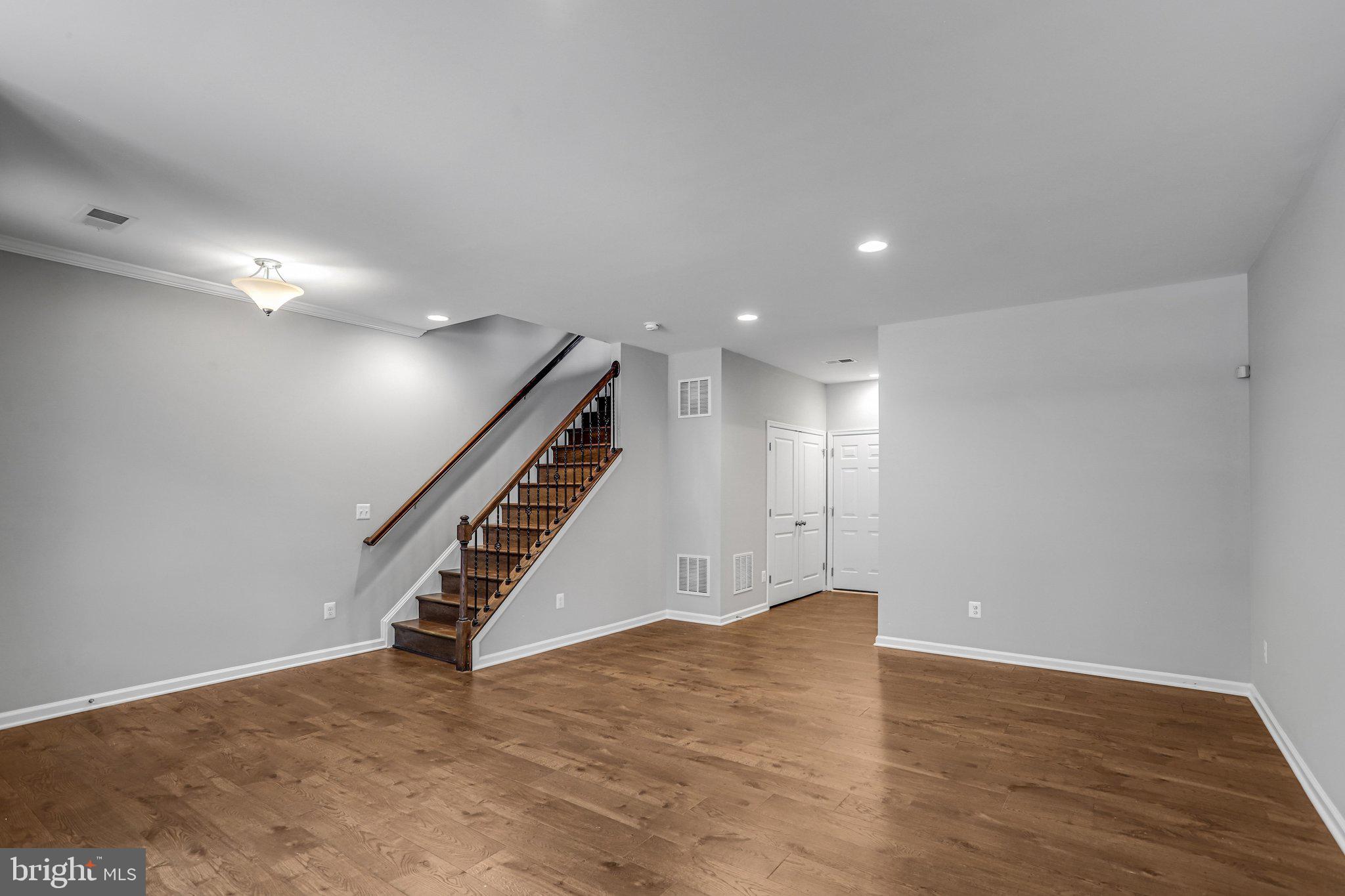 BRAMBLETON LANDBAY 3 - Residential