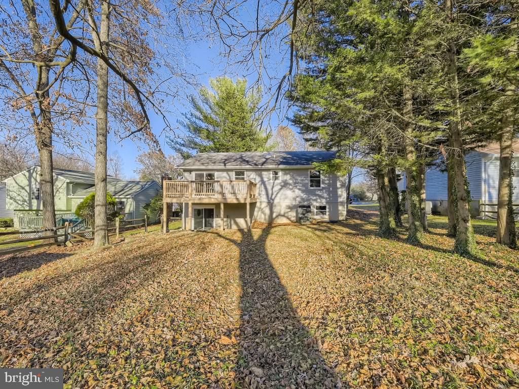 CATONSVILLE MANOR - Residential