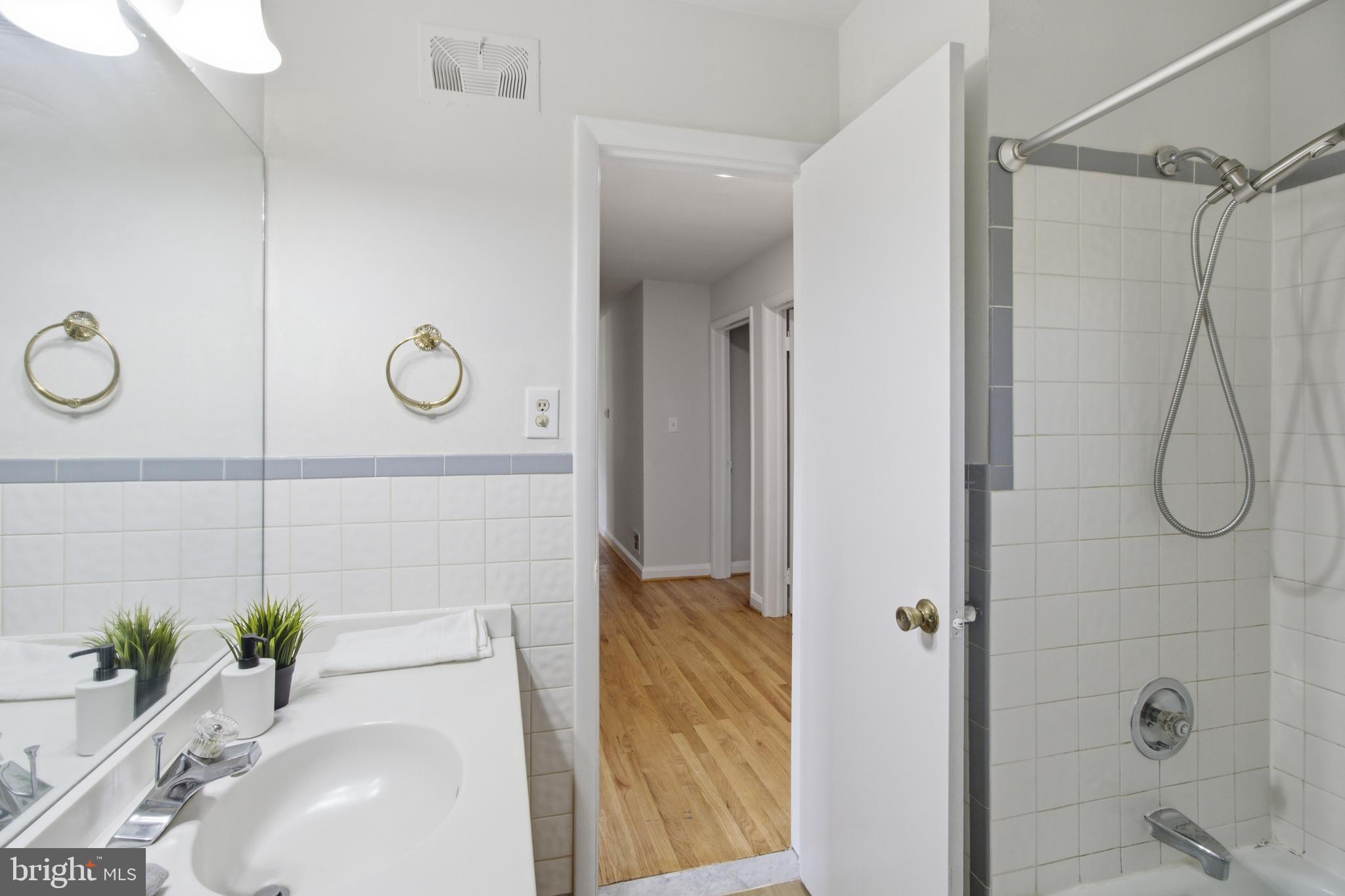 GLENWOOD - Residential