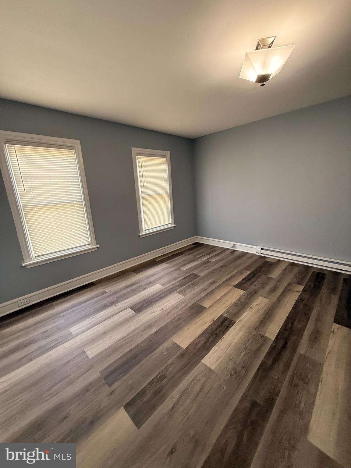 HAGERSTOWN - Residential