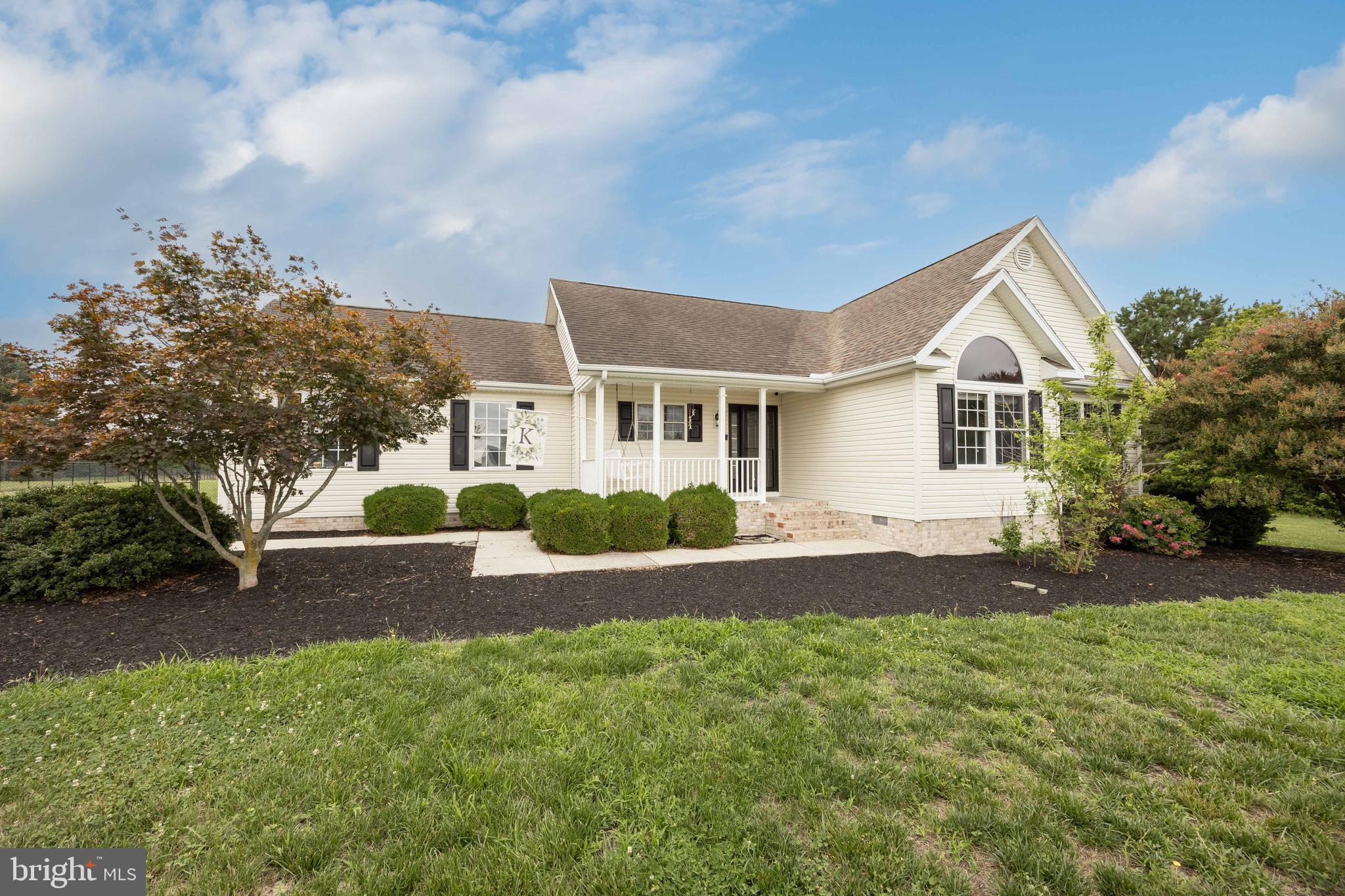 TRINITY MANOR - Residential