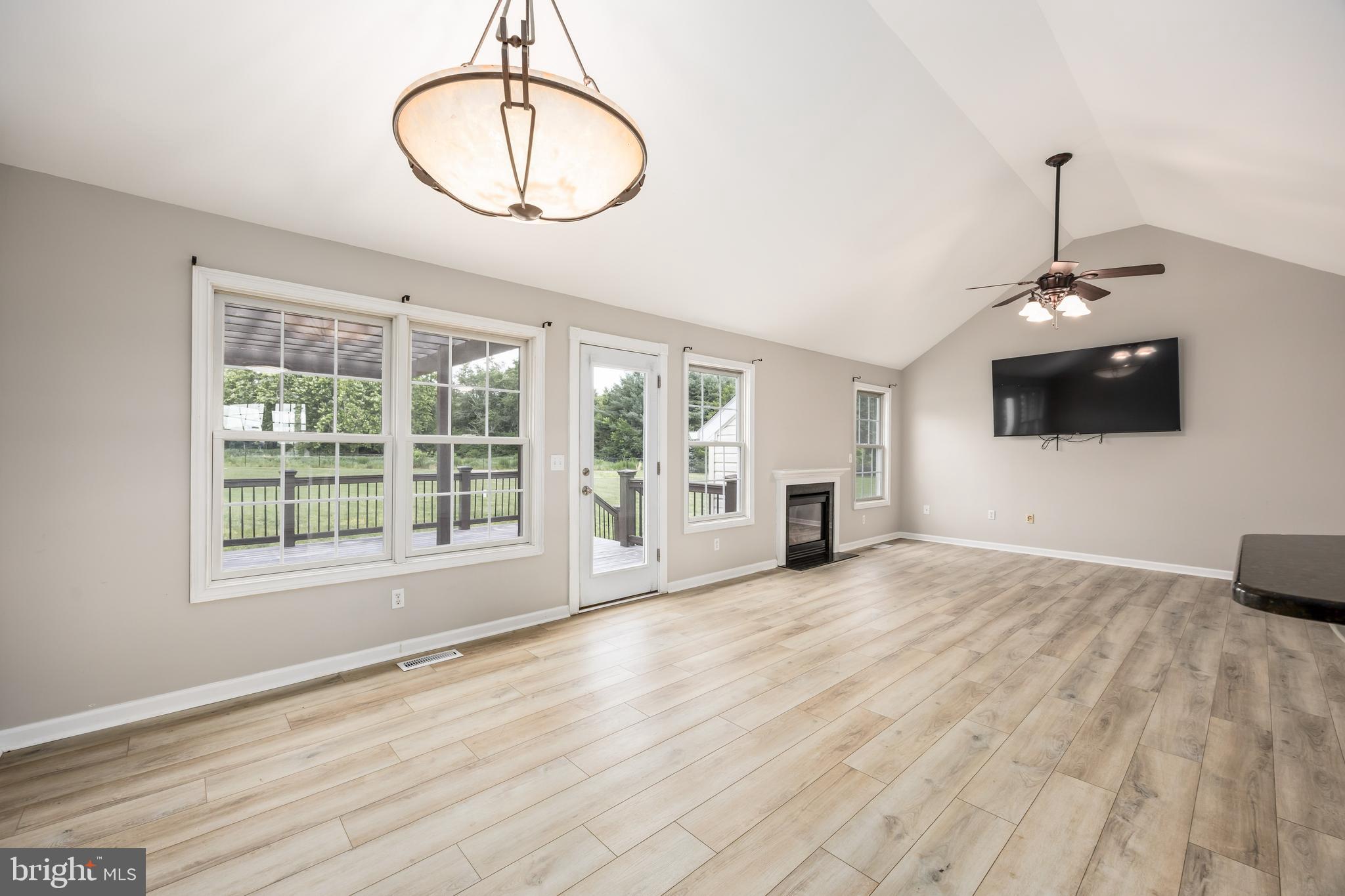 TRINITY MANOR - Residential