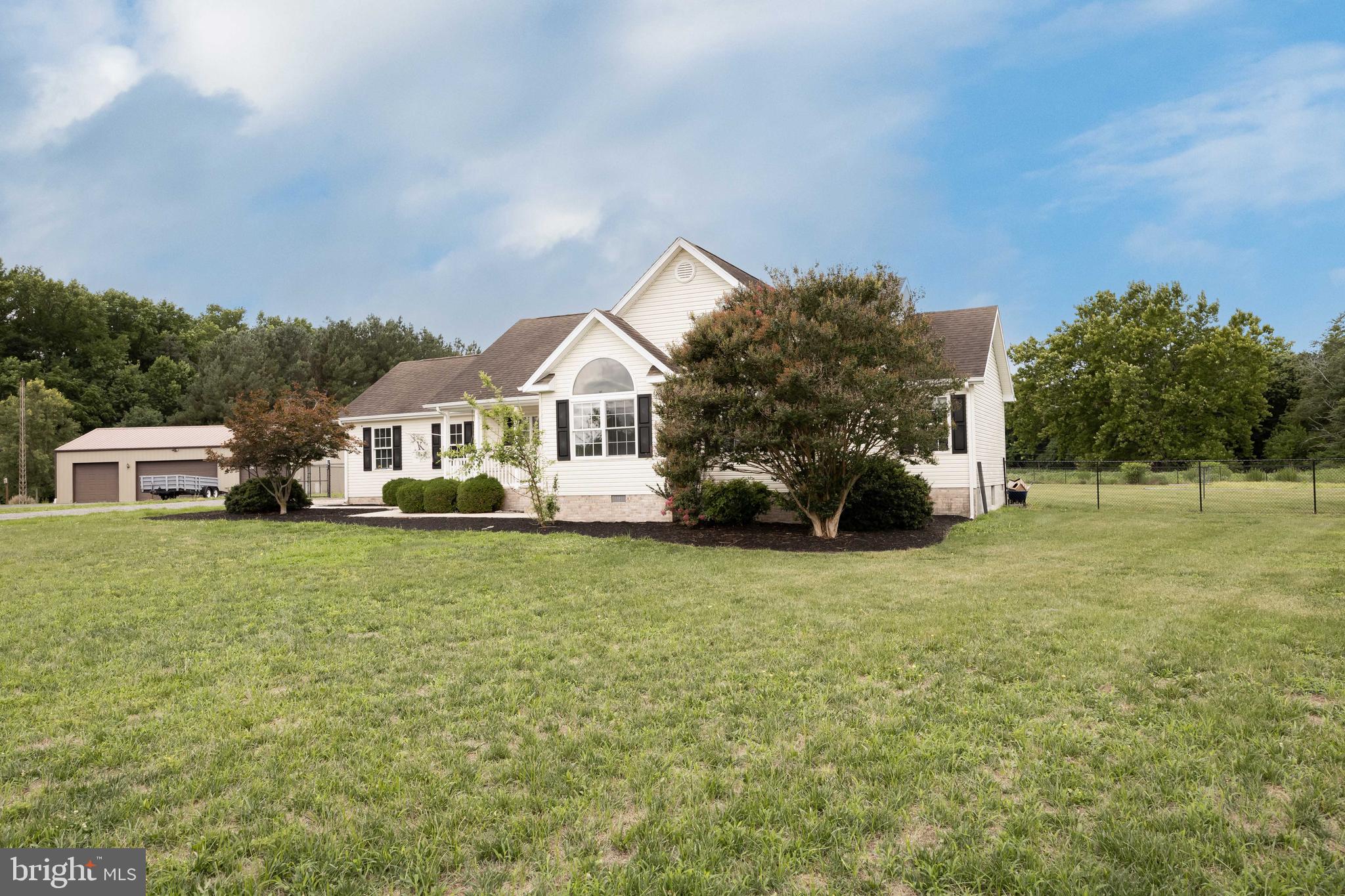TRINITY MANOR - Residential