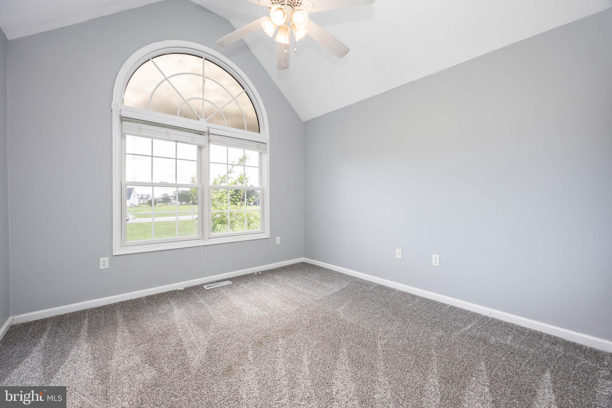TRINITY MANOR - Residential