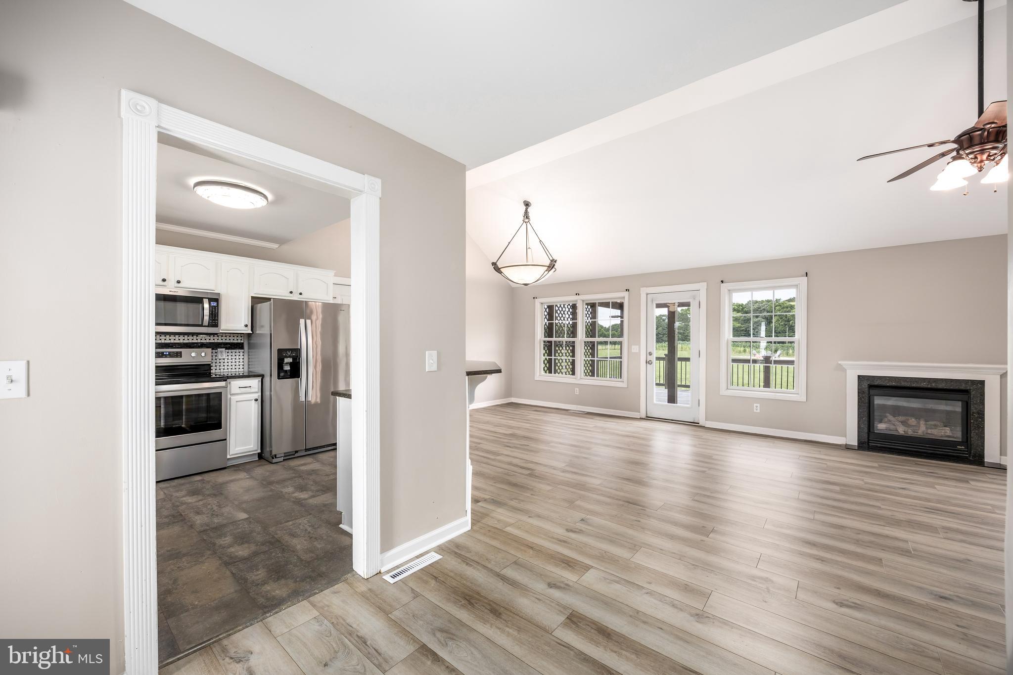 TRINITY MANOR - Residential