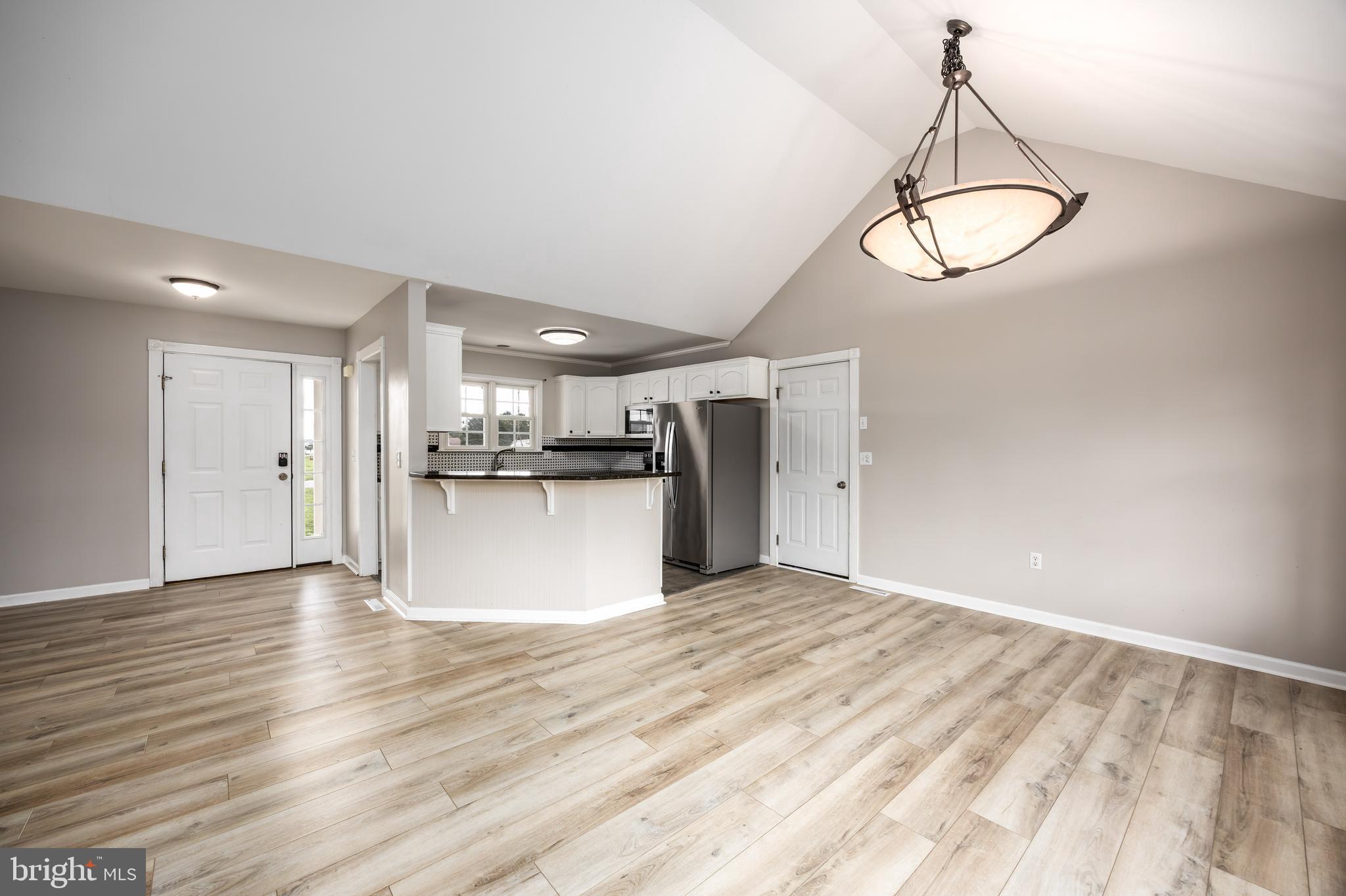 TRINITY MANOR - Residential