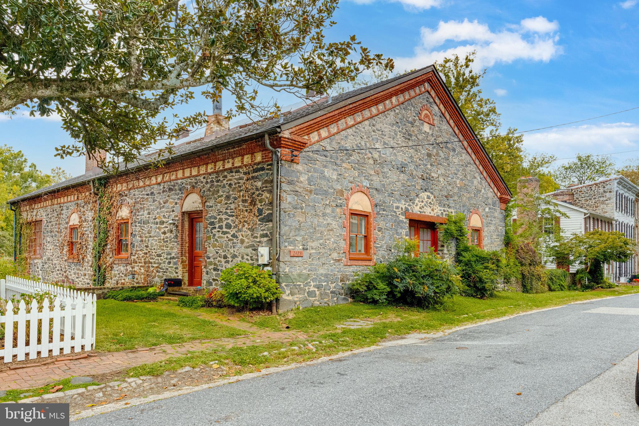 DICKEYVILLE HISTORIC DISTRICT - Residential