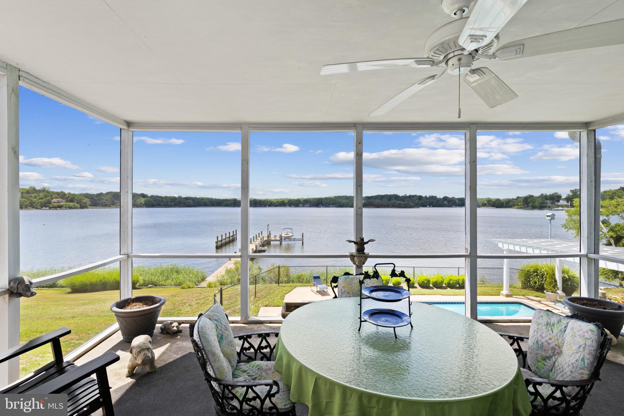 LARRIMORE'S POINT - Residential