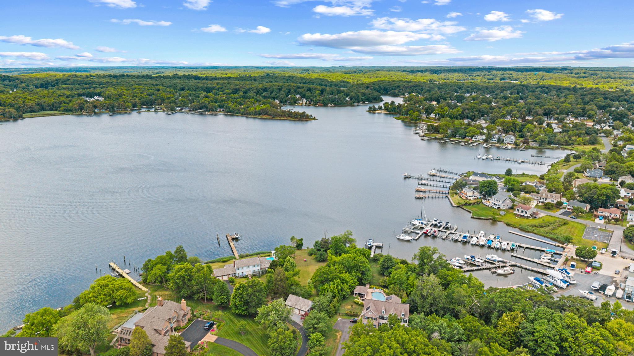 LARRIMORE'S POINT - Residential
