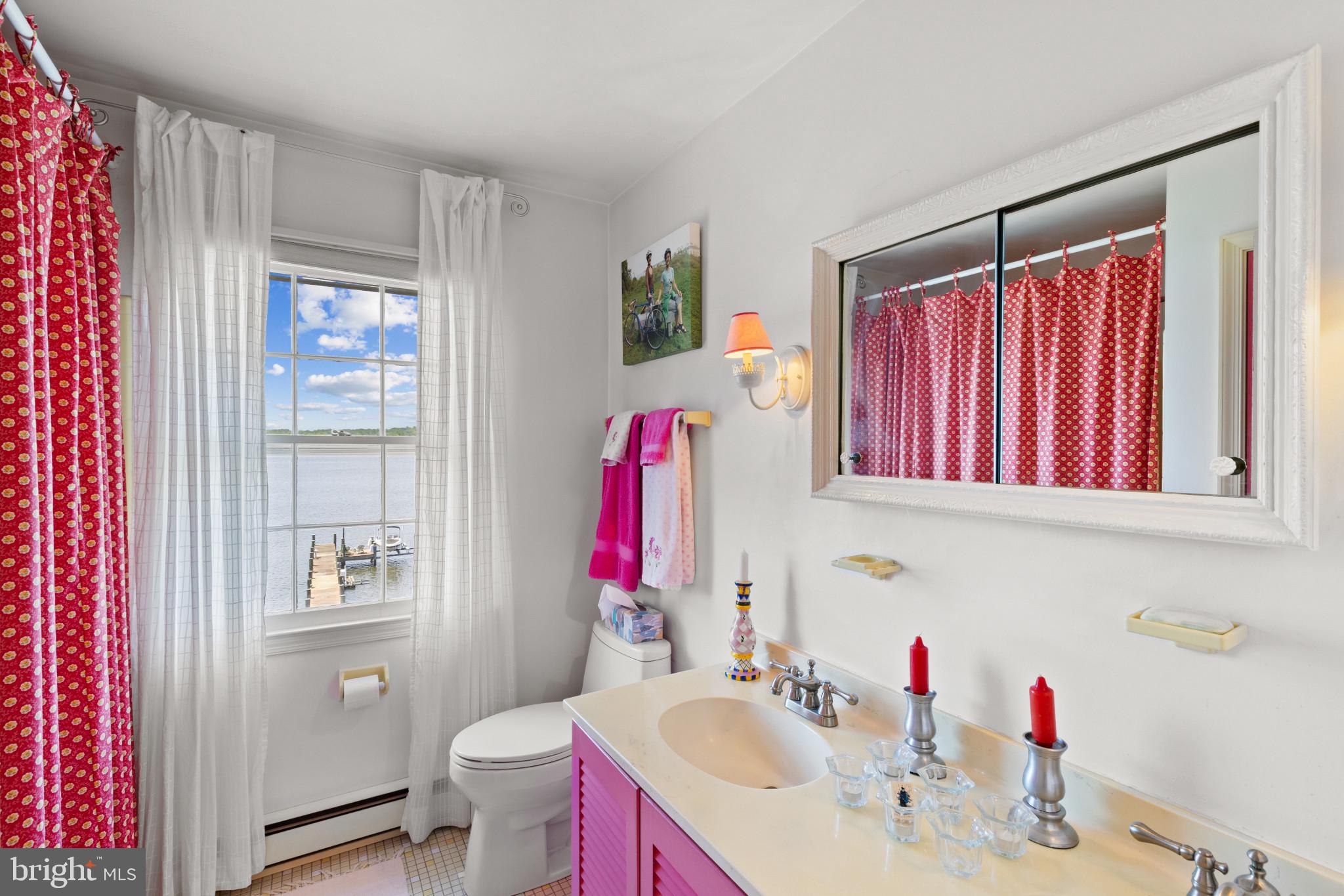 LARRIMORE'S POINT - Residential