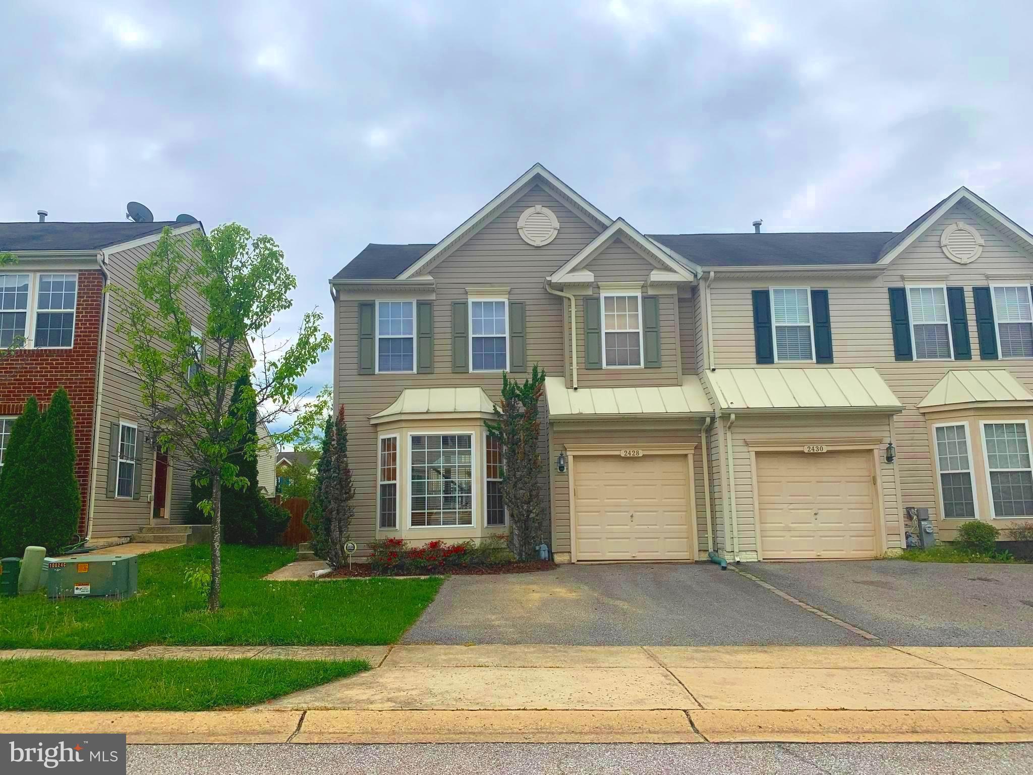 SEVEN OAKS - Residential Lease