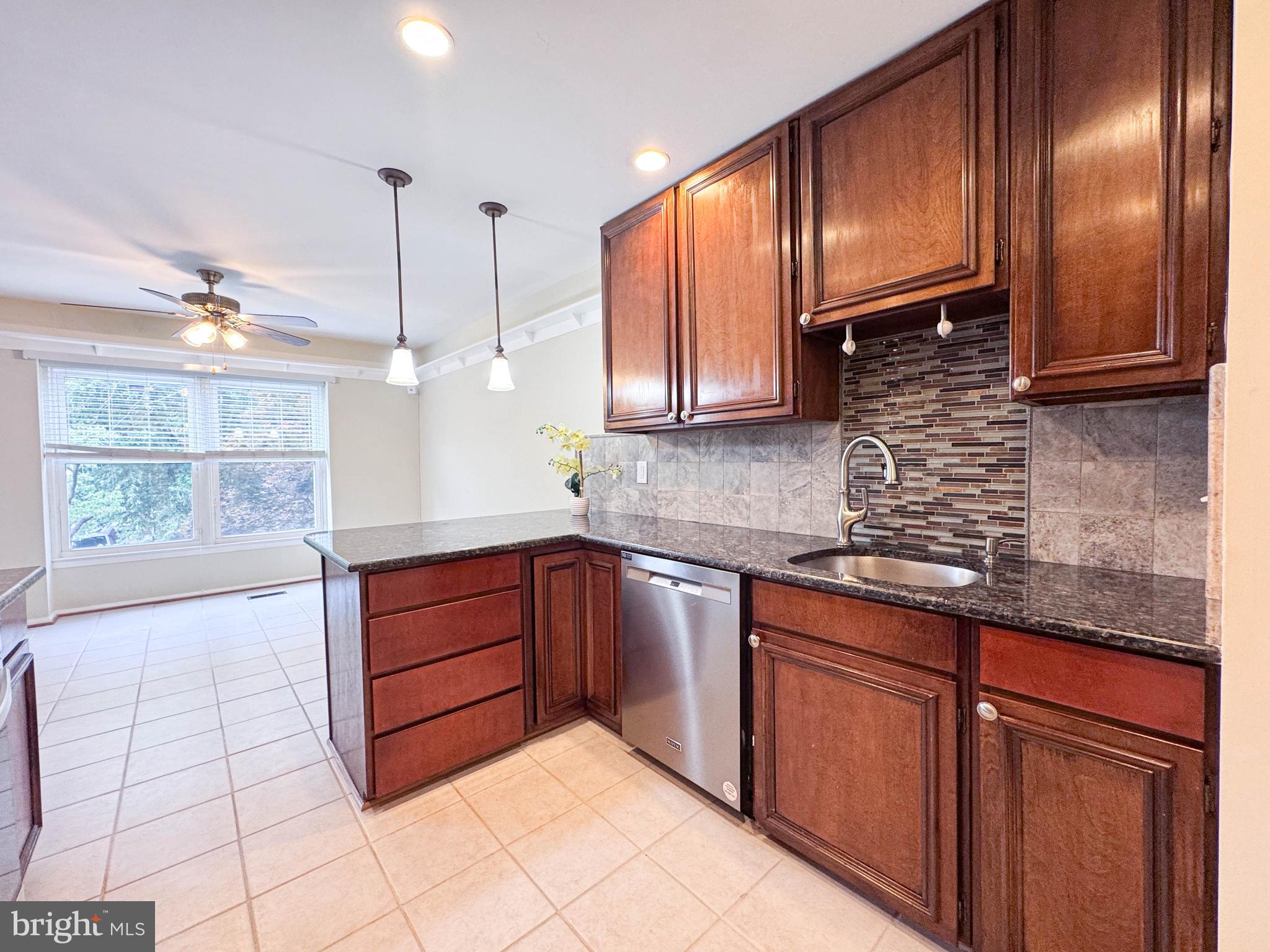 GLEN HAVEN - Residential