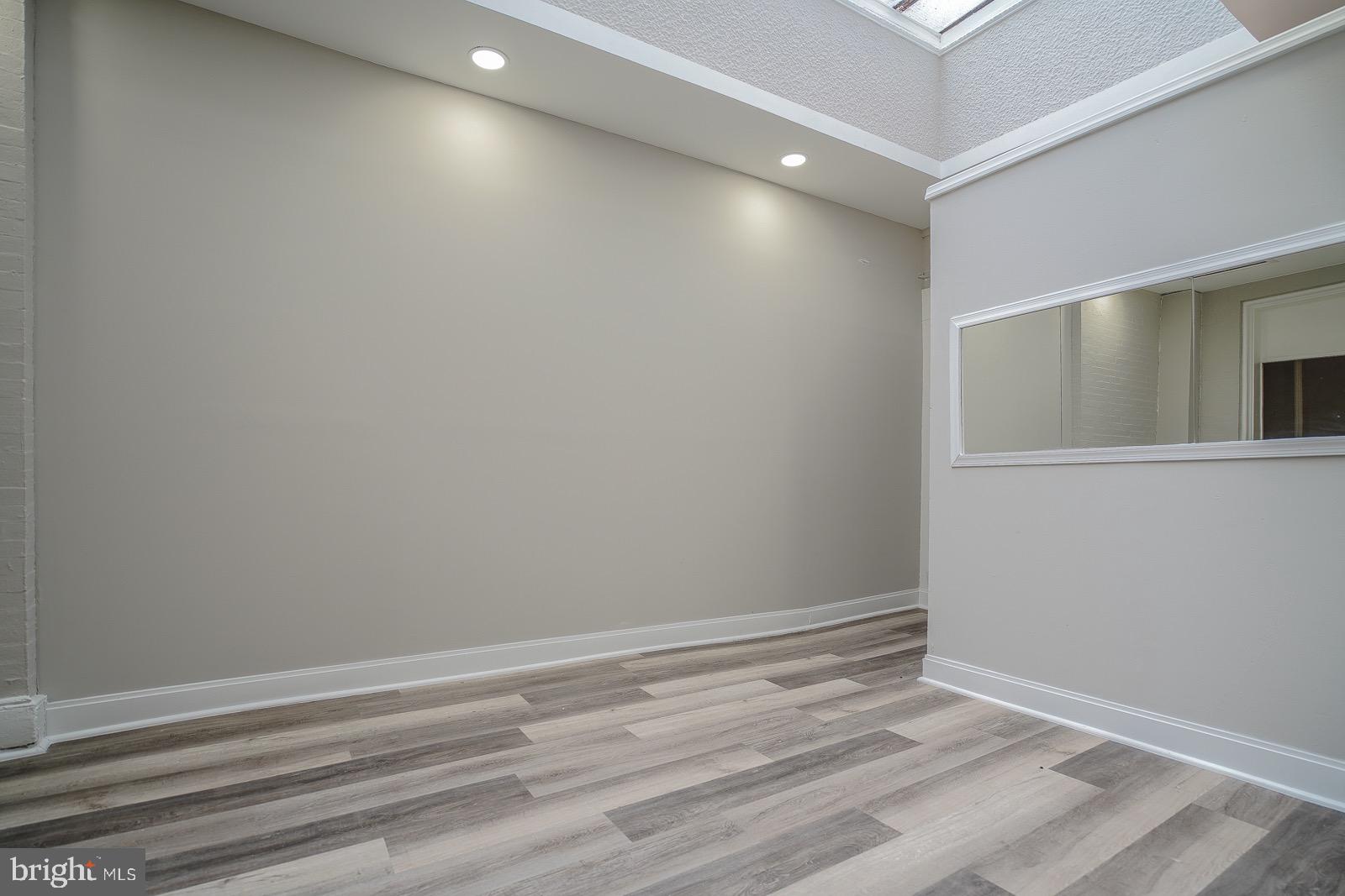 FRANCISVILLE - Residential Lease