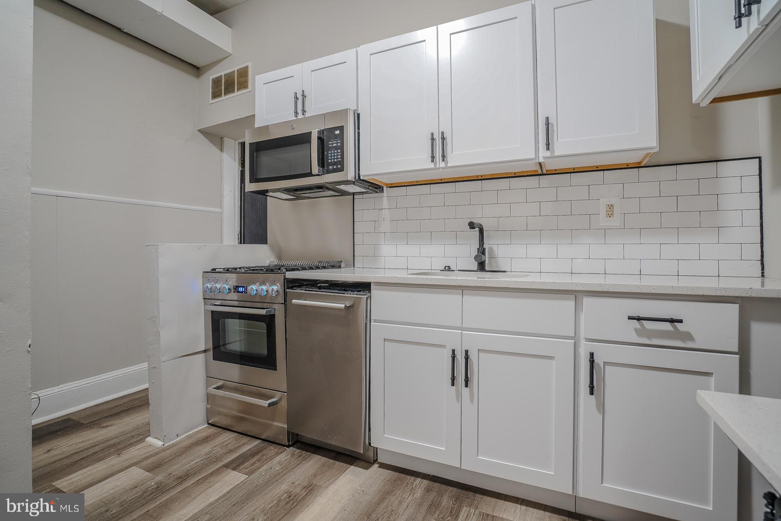FRANCISVILLE - Residential Lease