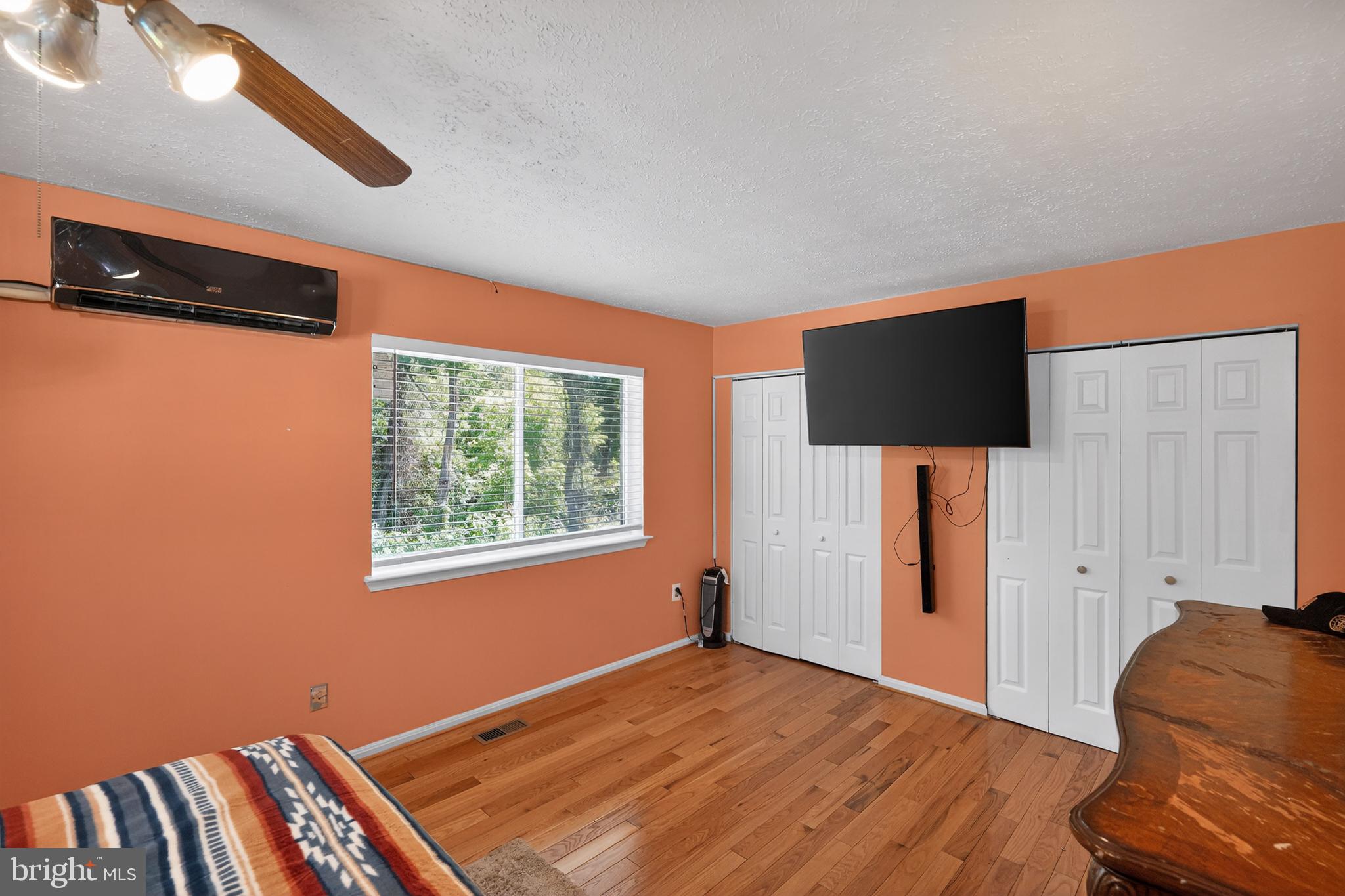 ENTERPRISE KNOLLS - Residential