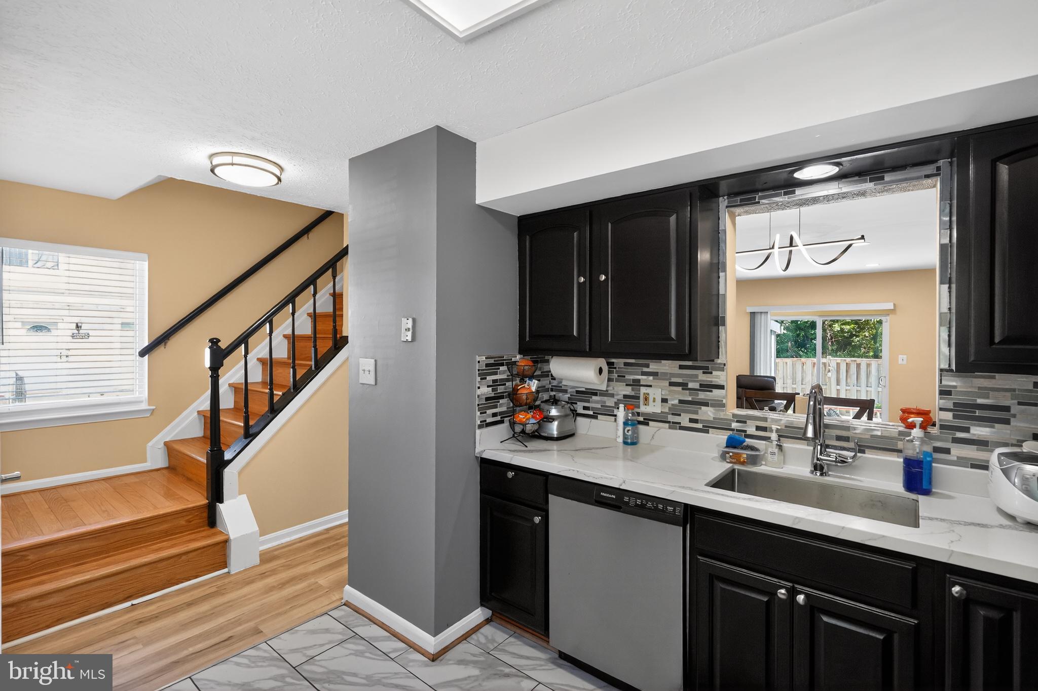 ENTERPRISE KNOLLS - Residential