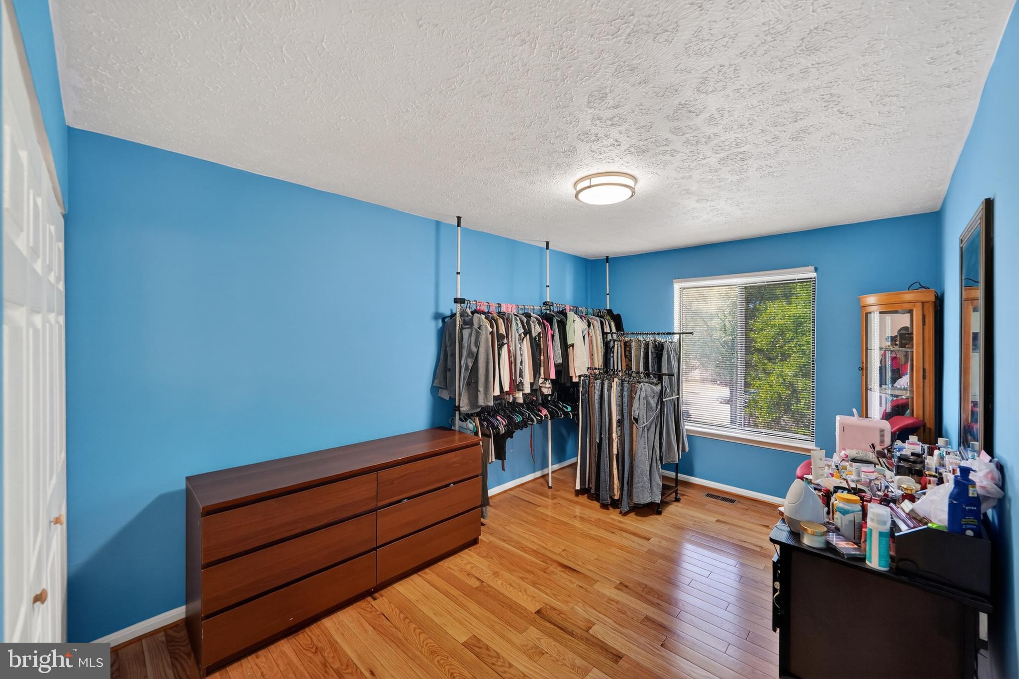 ENTERPRISE KNOLLS - Residential