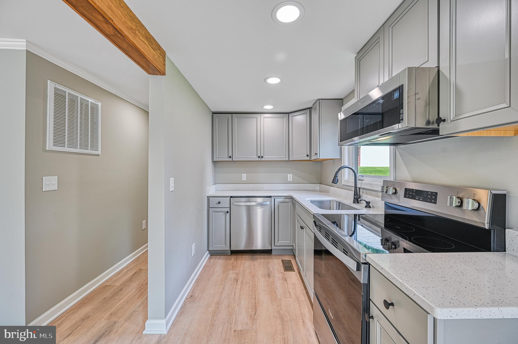 BLUE RIDGE SHORES - Residential