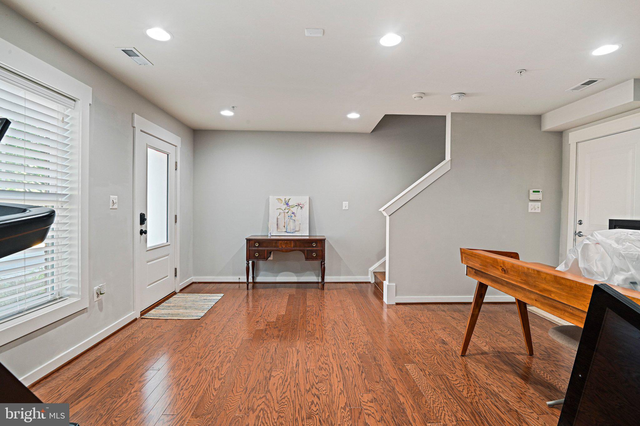 BRAMBLETON OVERLOOK - Residential