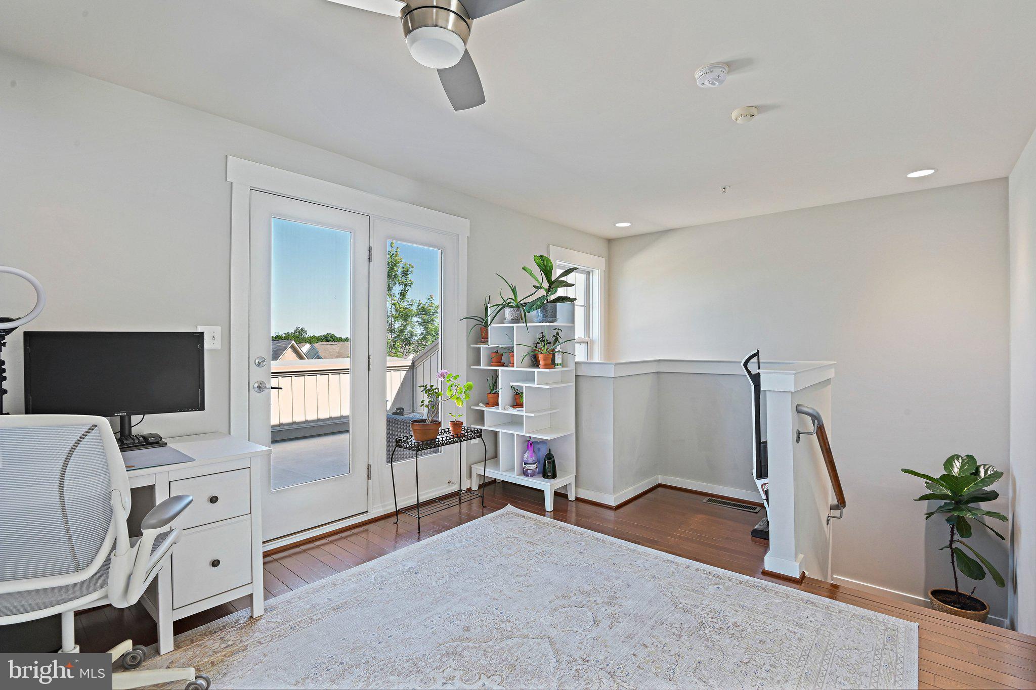 BRAMBLETON OVERLOOK - Residential