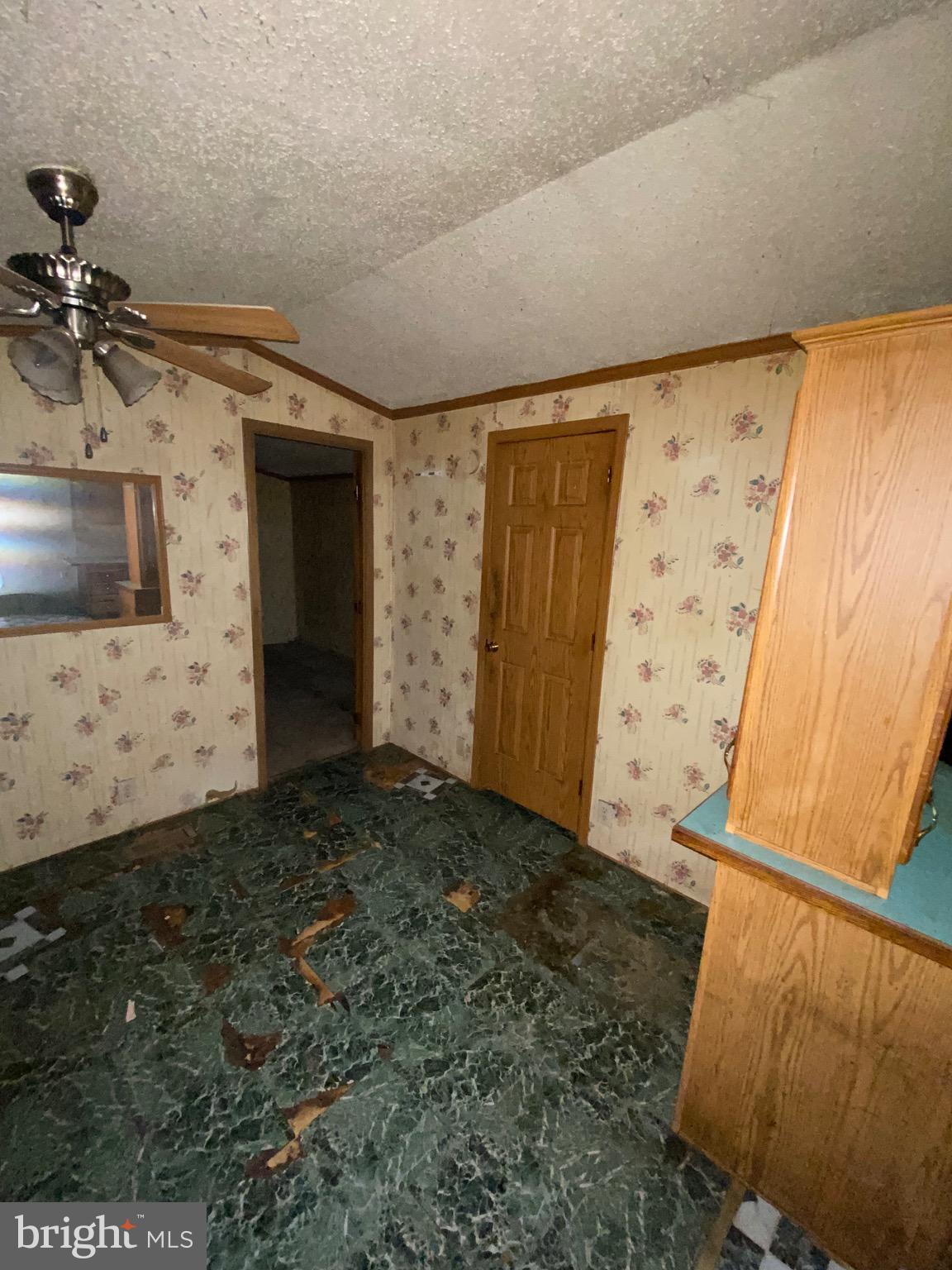 CEDAR MANOR MHP - Residential