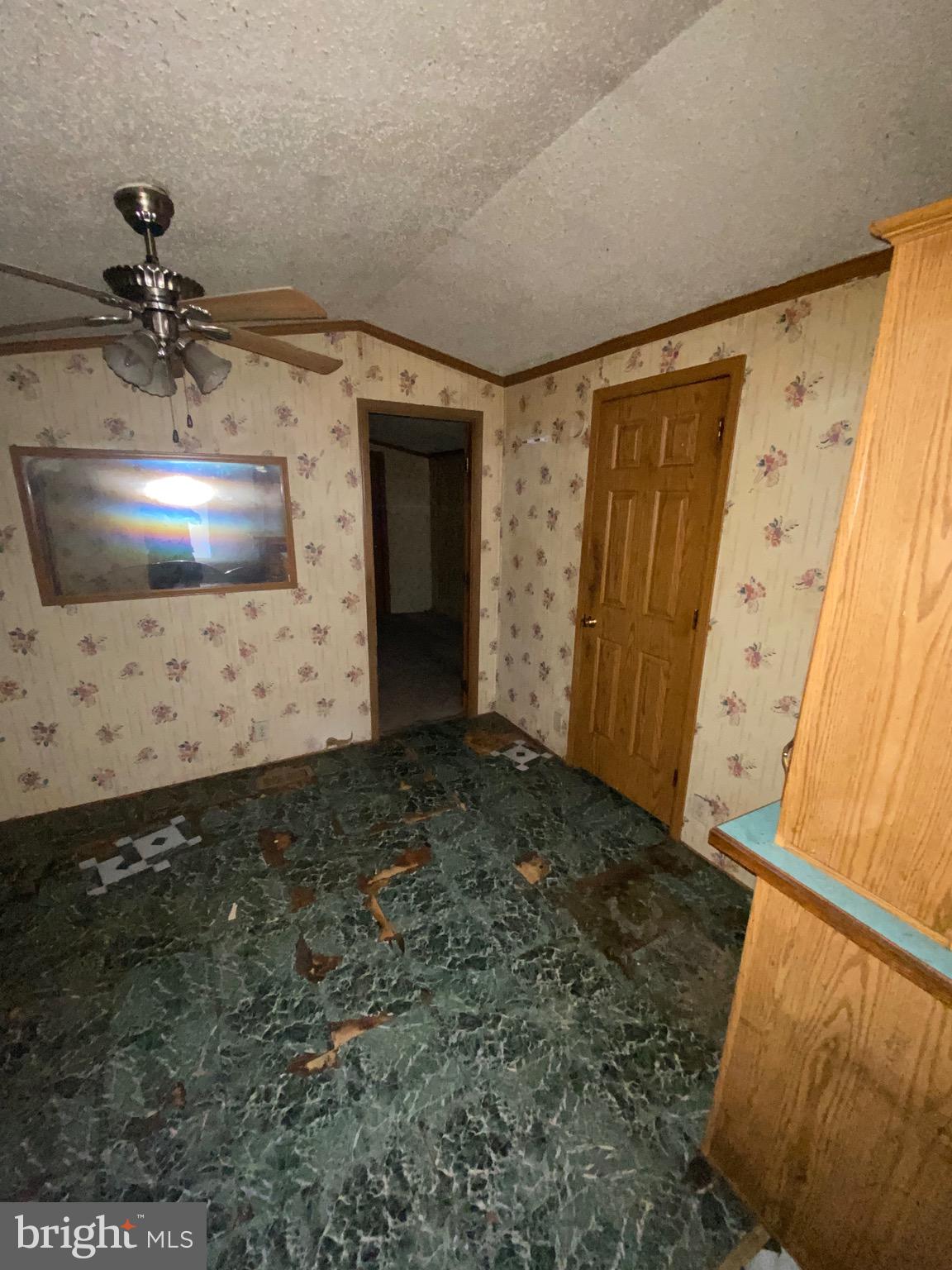 CEDAR MANOR MHP - Residential