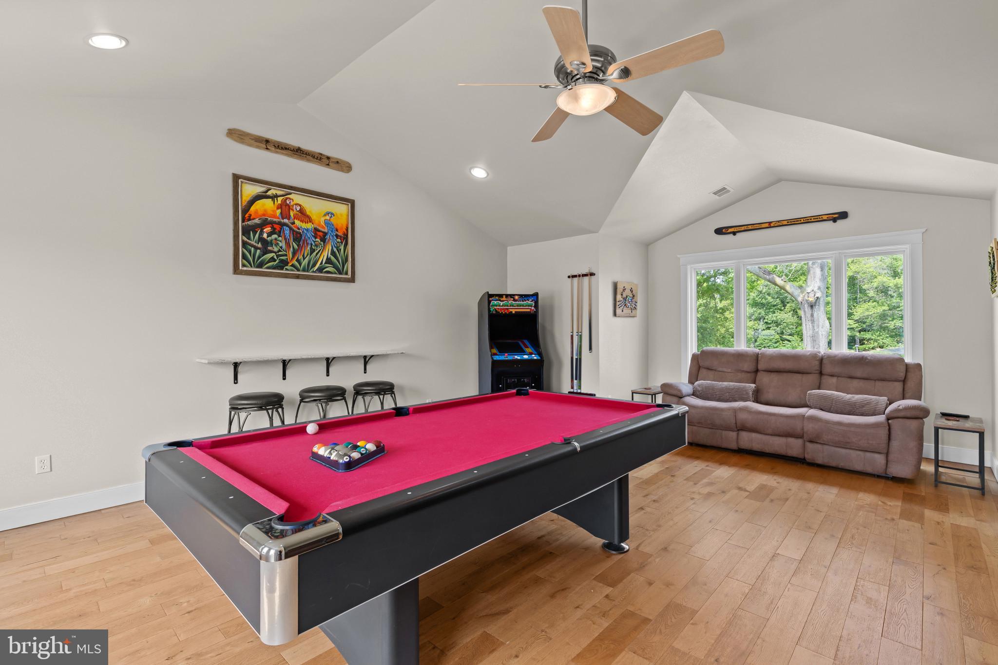 OAKWOOD - Residential