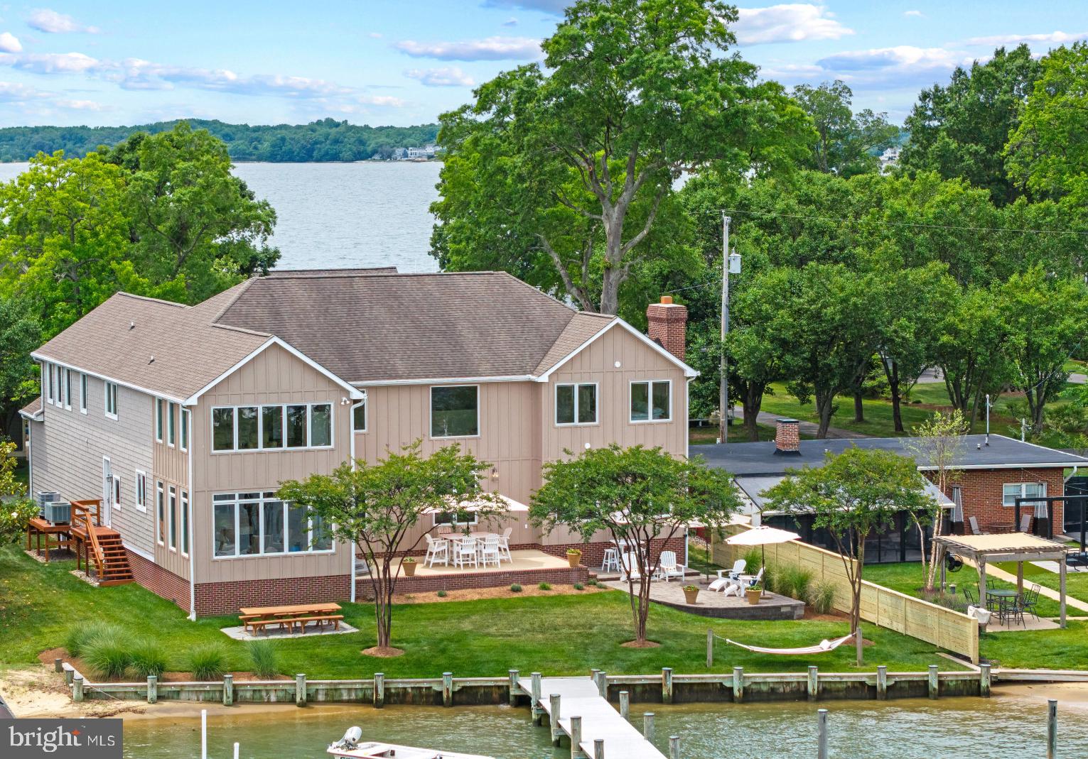 OAKWOOD - Residential