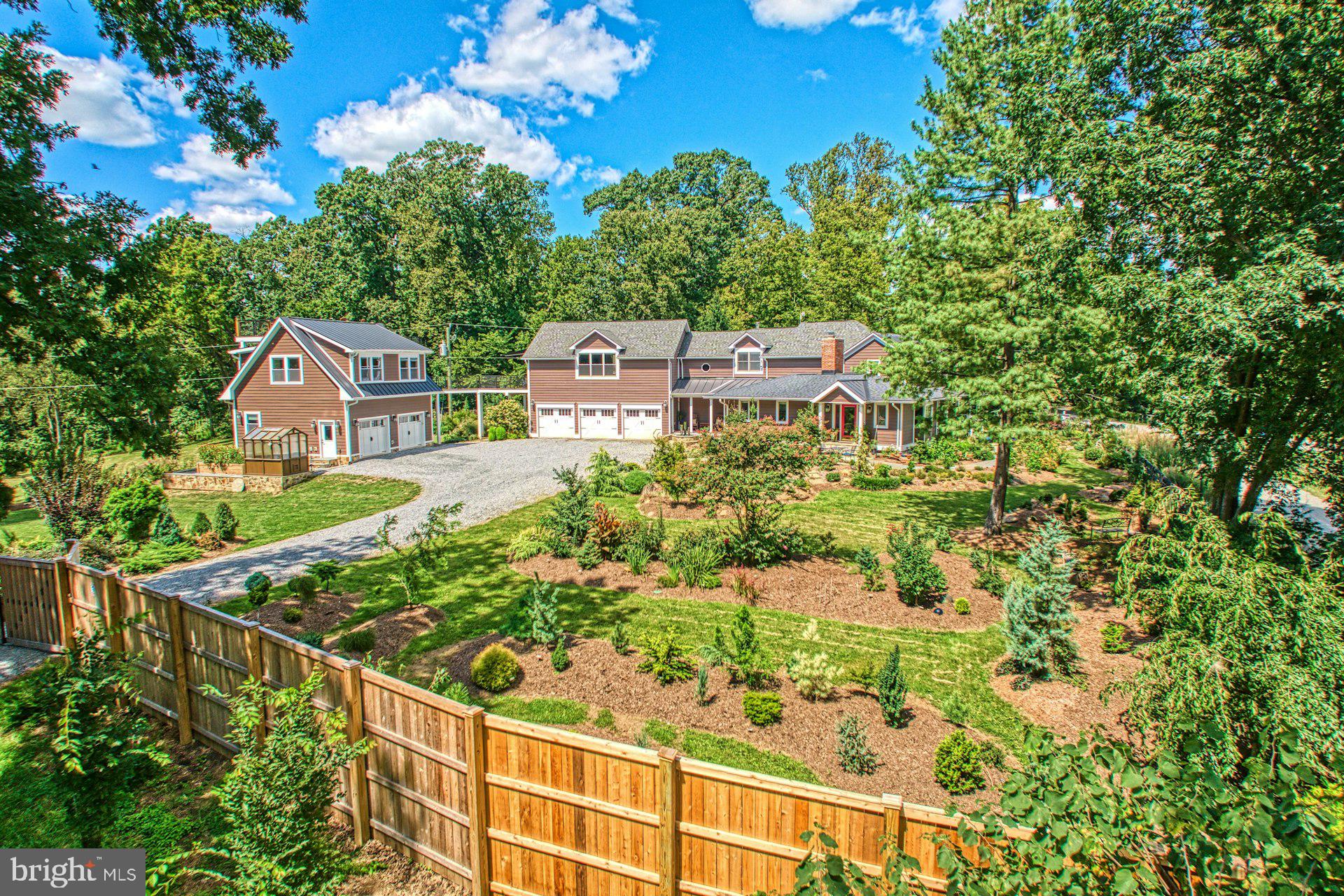 BEACON HILL - Residential