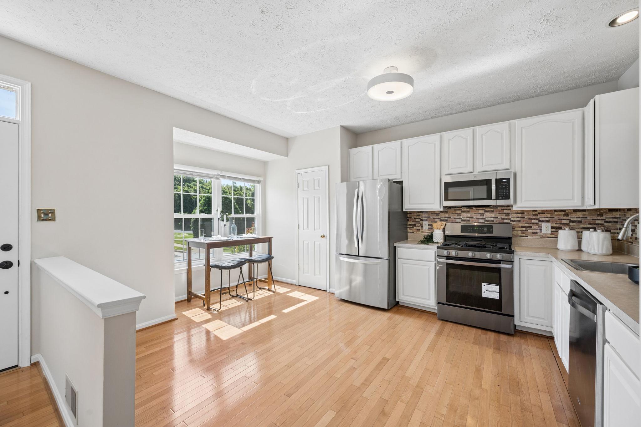 HUNTERS RUN - Residential