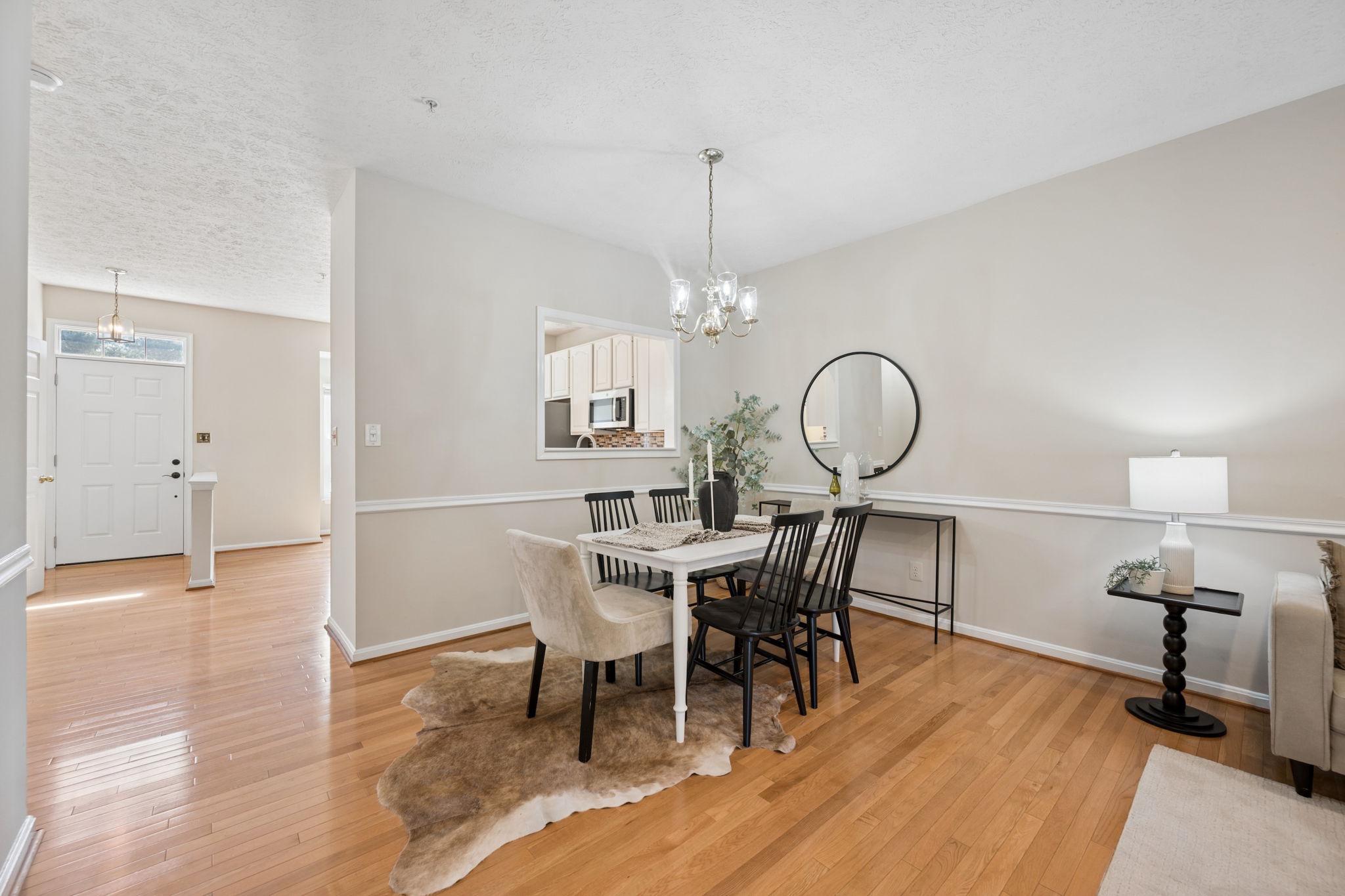 HUNTERS RUN - Residential