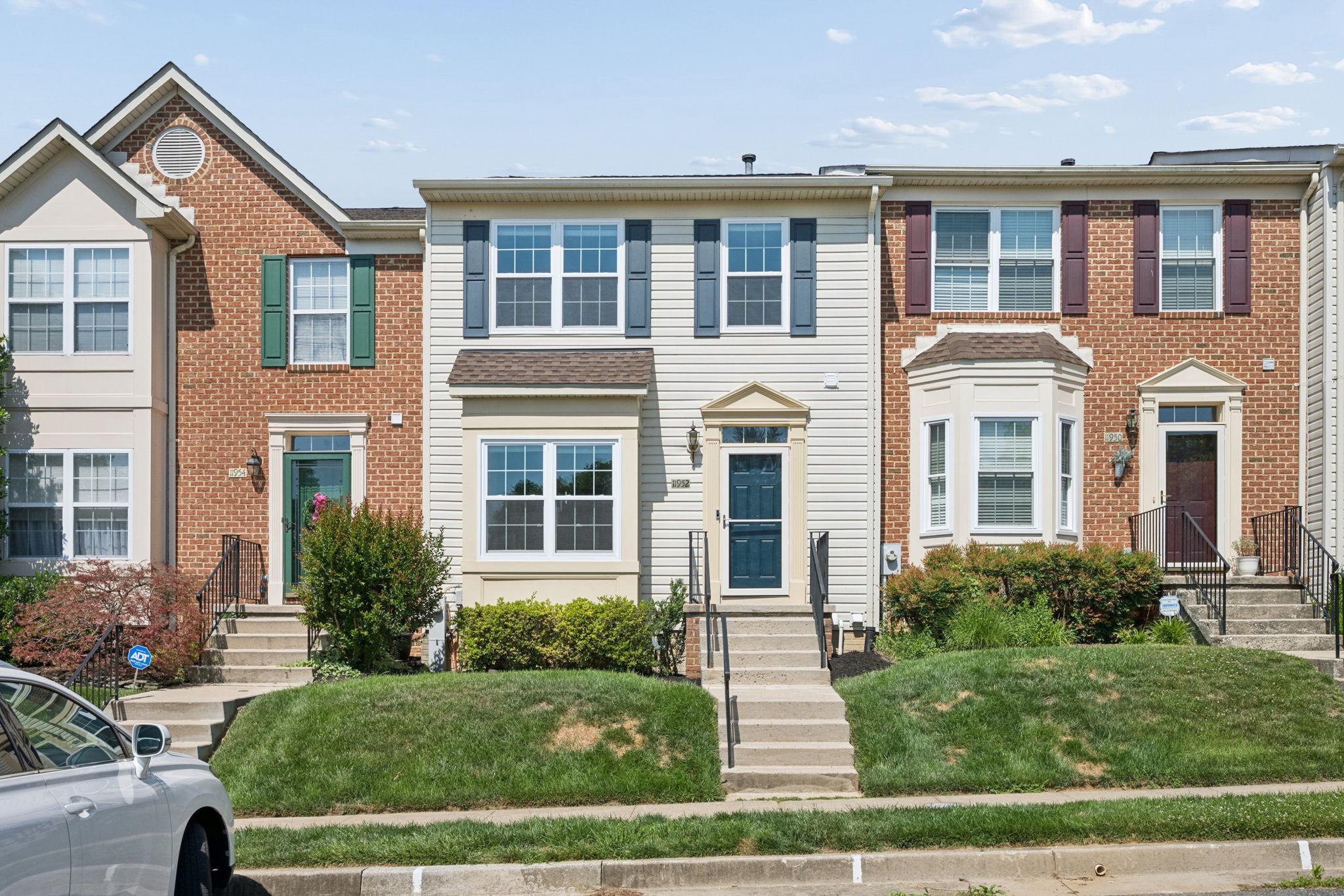 HUNTERS RUN - Residential