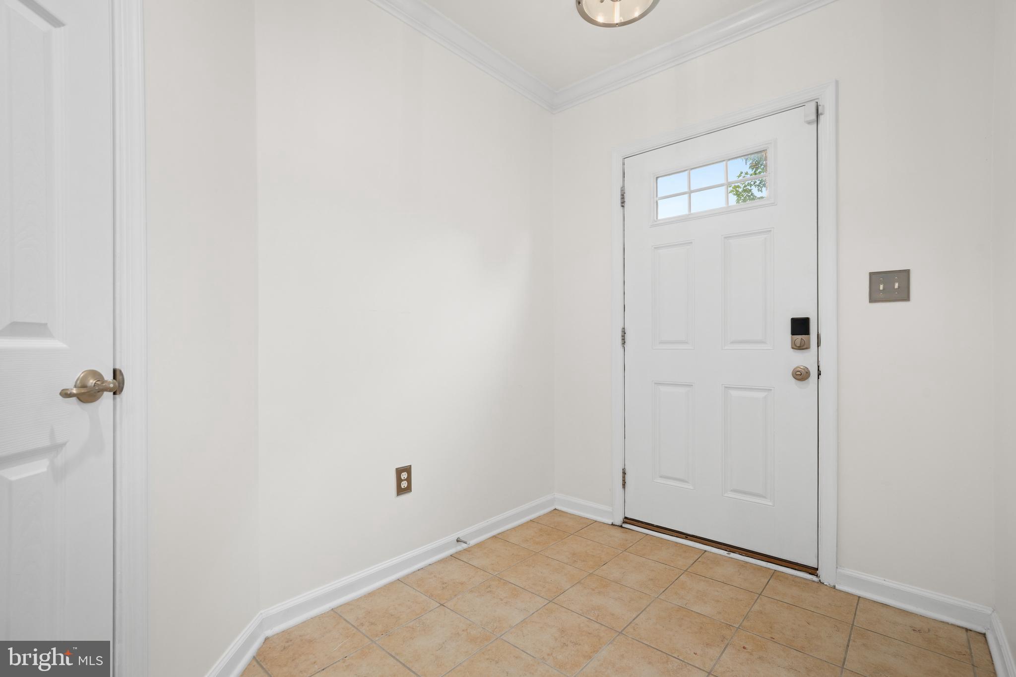 ADDISON ROAD SOUTH - Residential