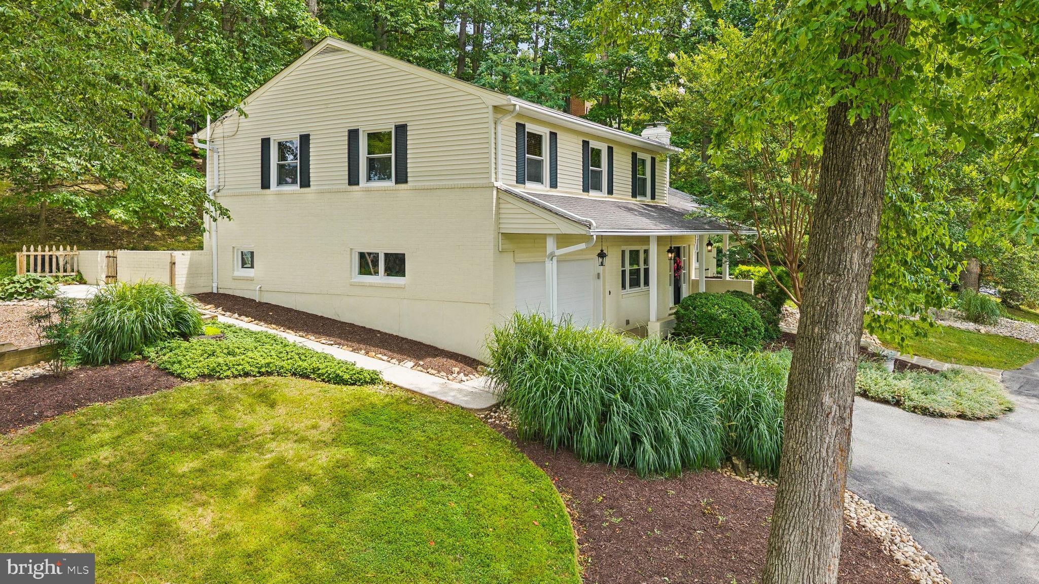 HAMPTON - Residential