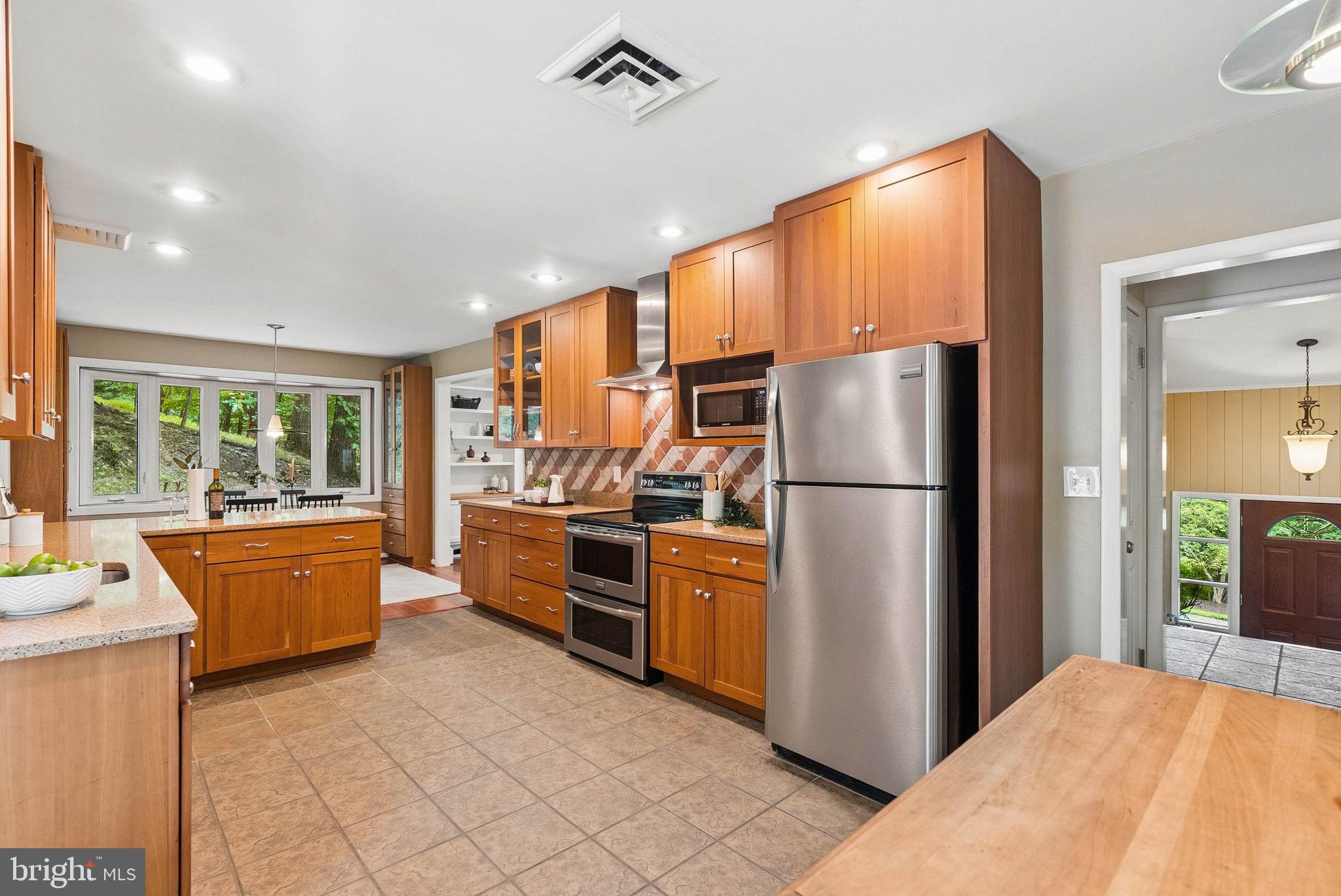 HAMPTON - Residential