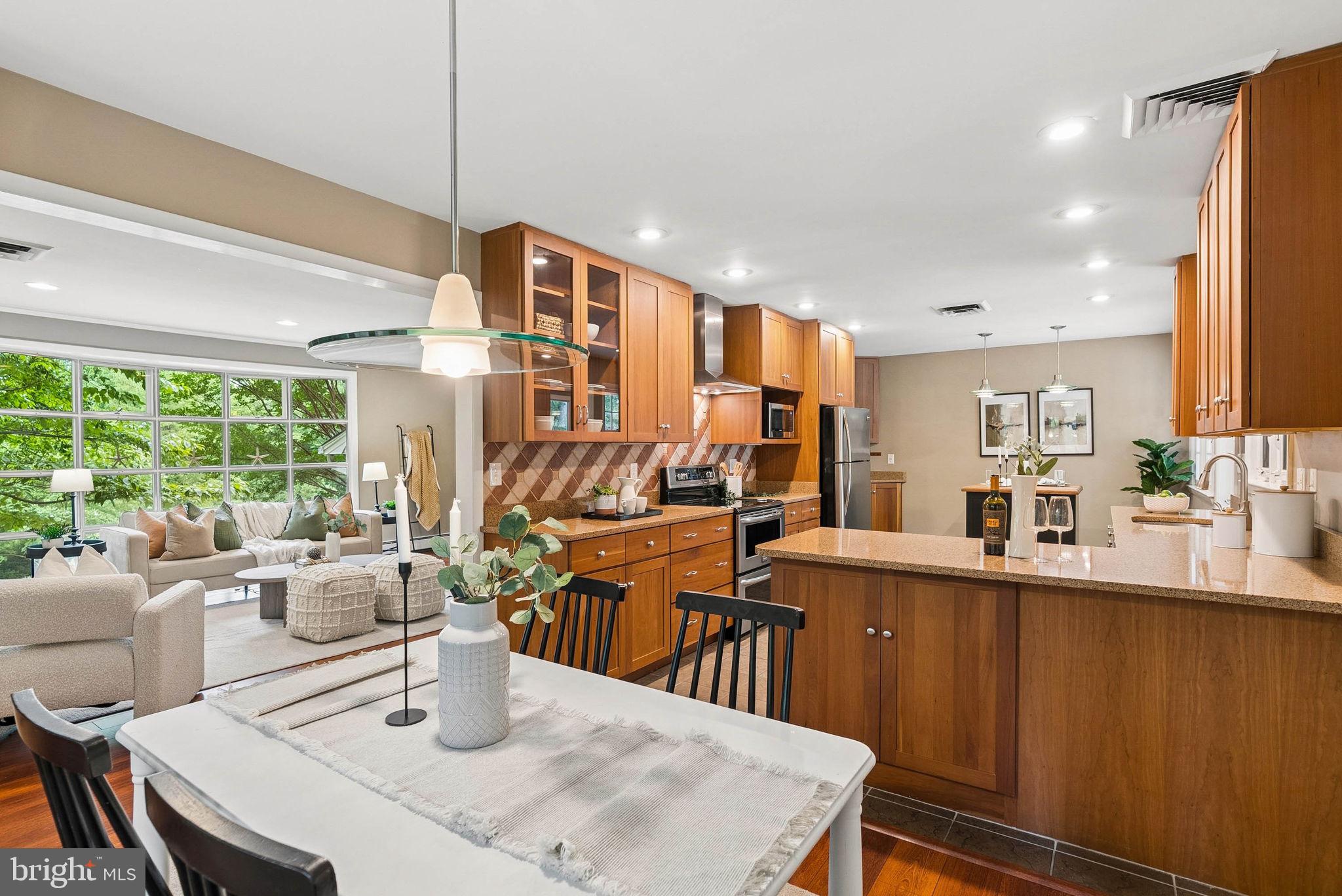 HAMPTON - Residential