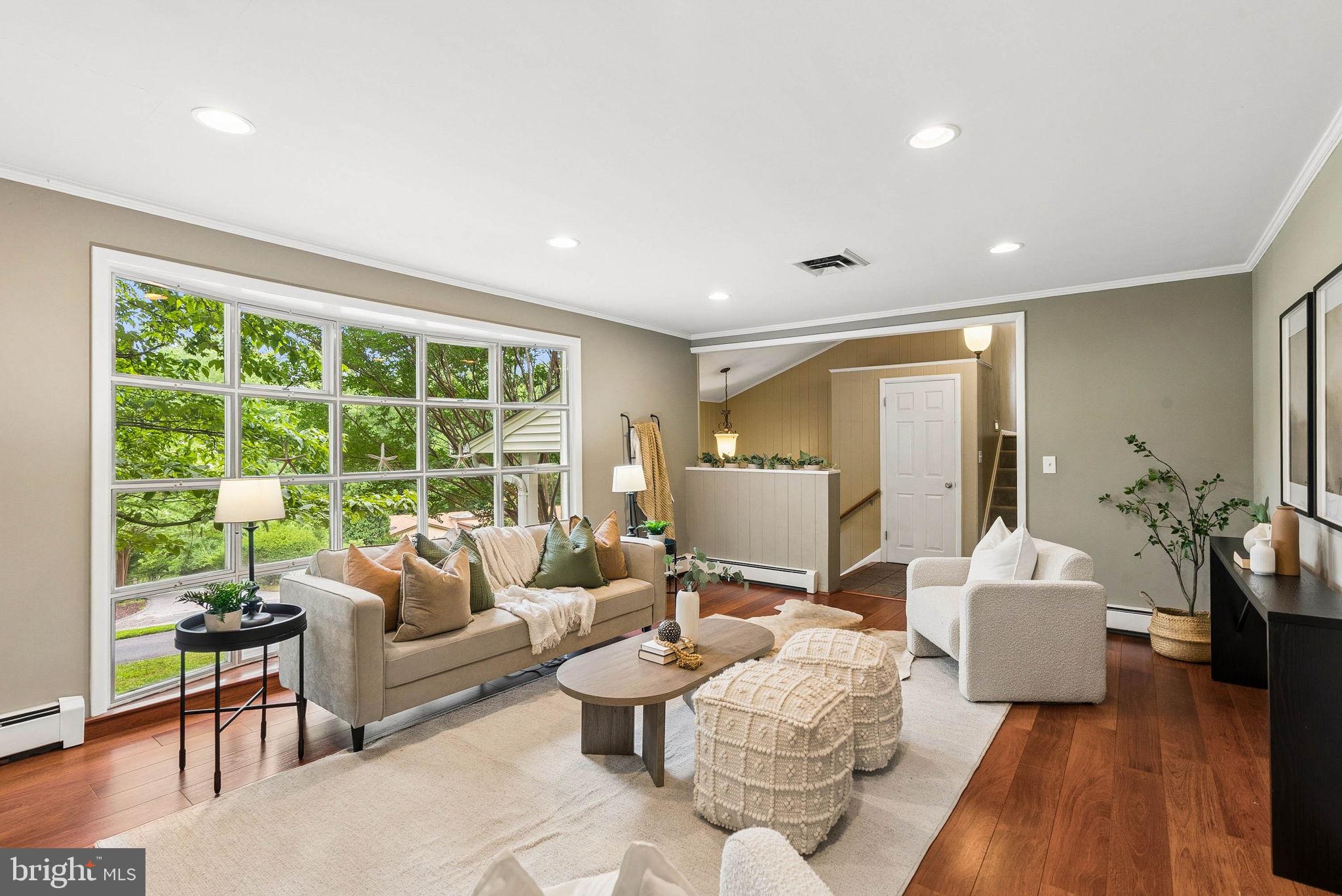 HAMPTON - Residential