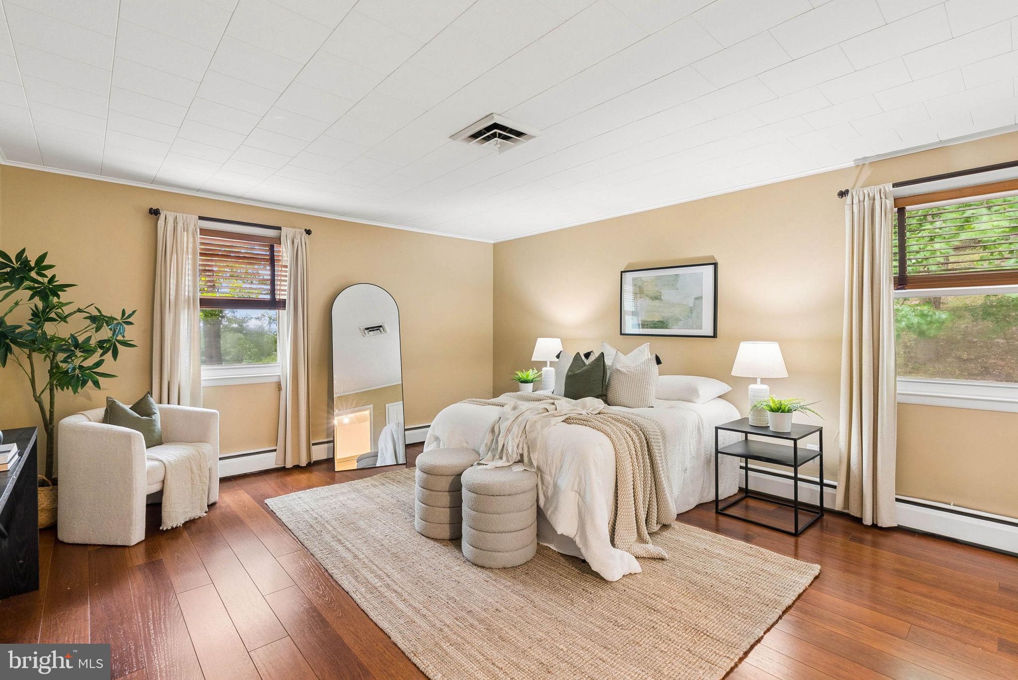 HAMPTON - Residential