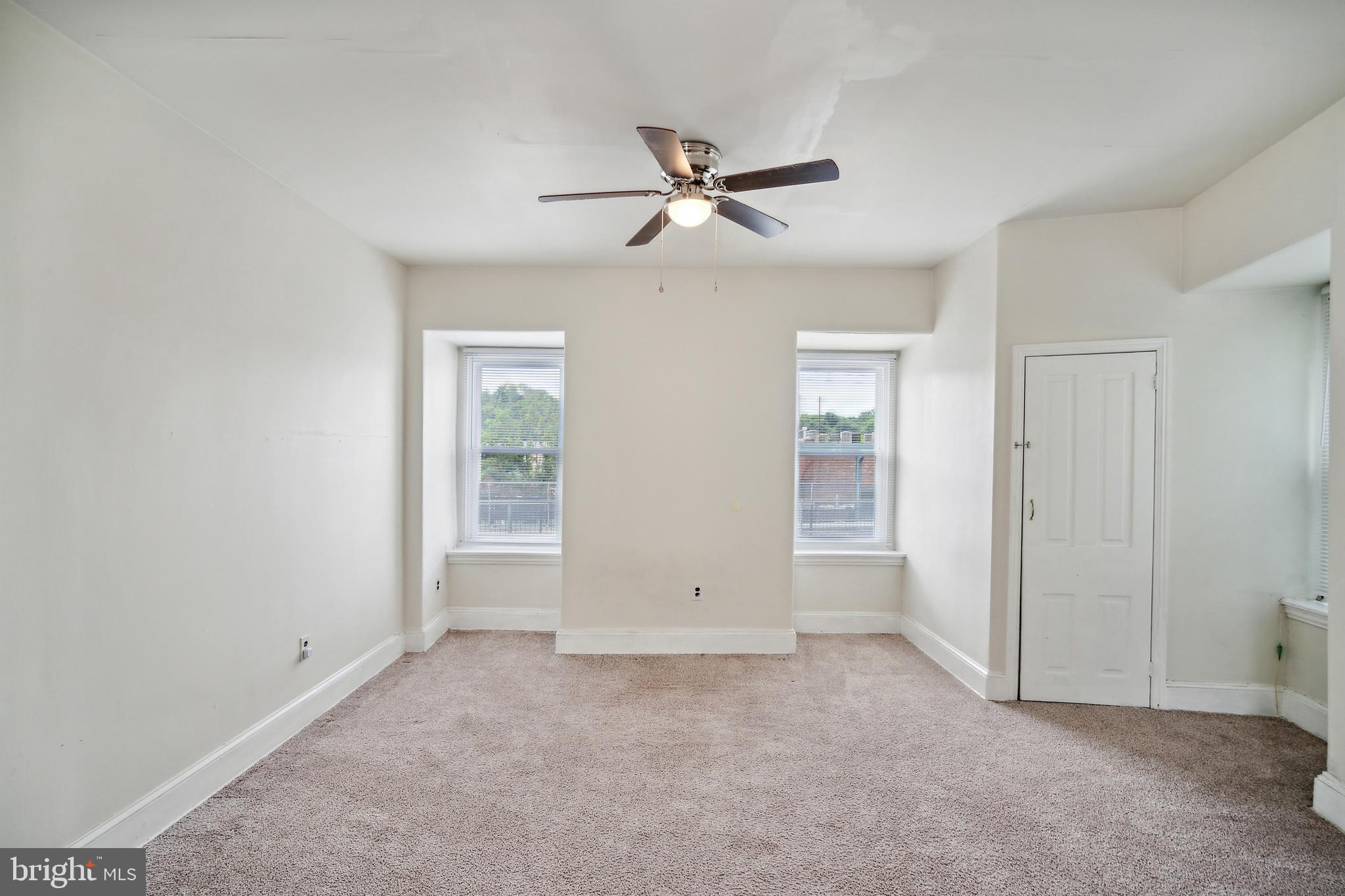 MANAYUNK - Residential Lease