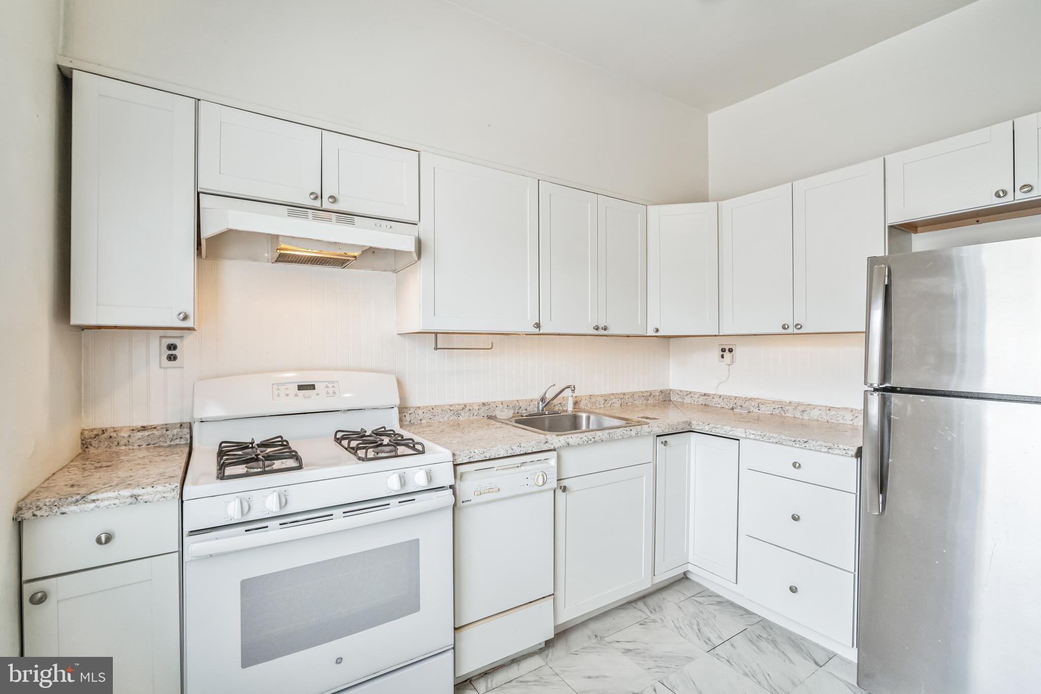 MANAYUNK - Residential Lease