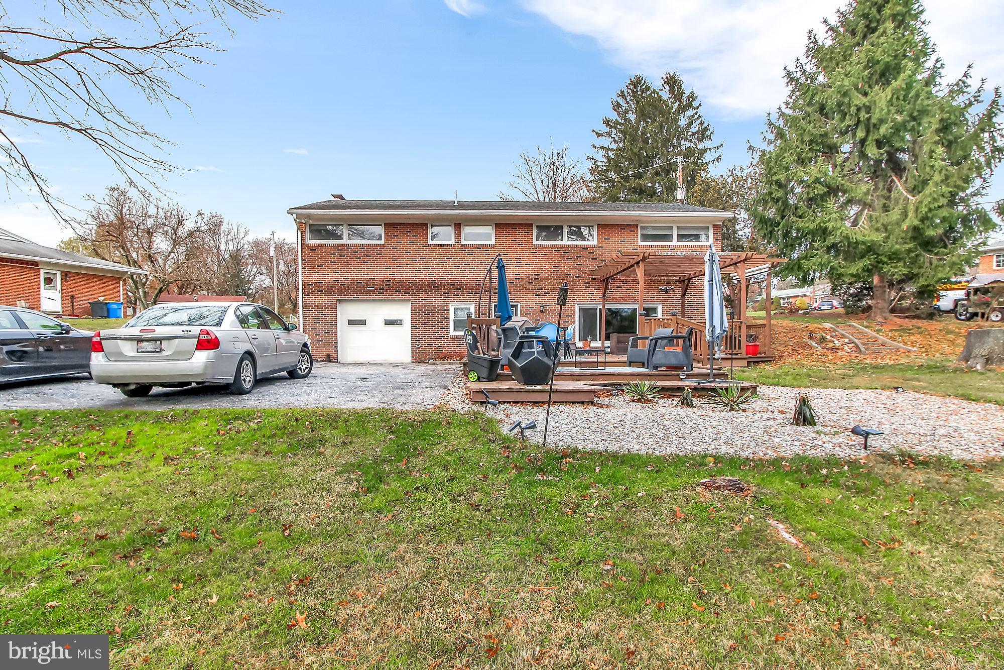 SPRINGETTSBURY - Residential