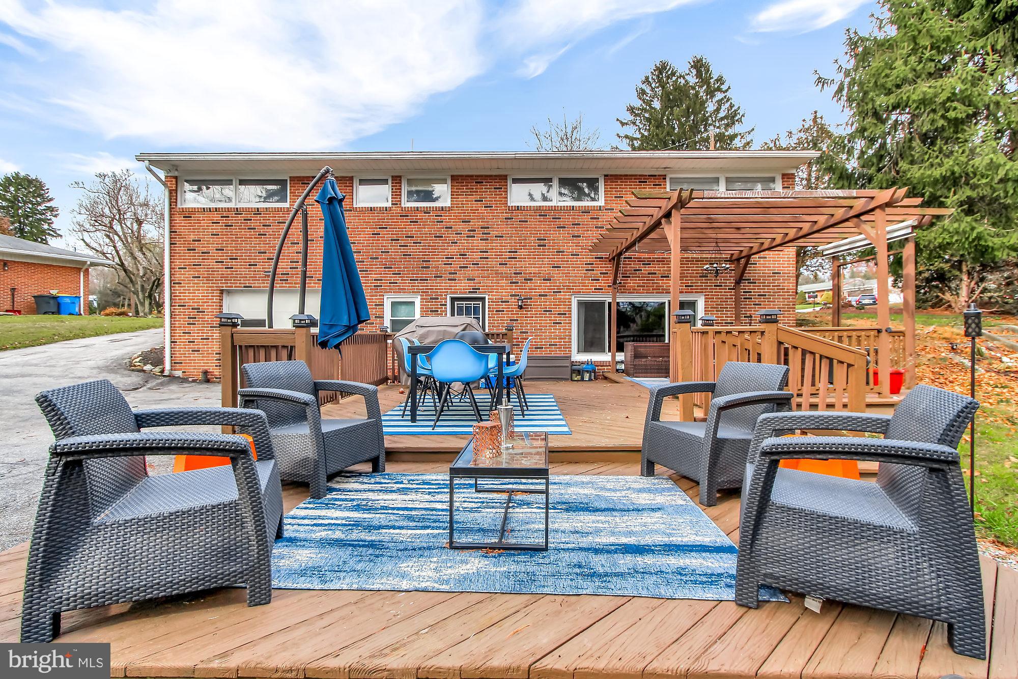 SPRINGETTSBURY - Residential