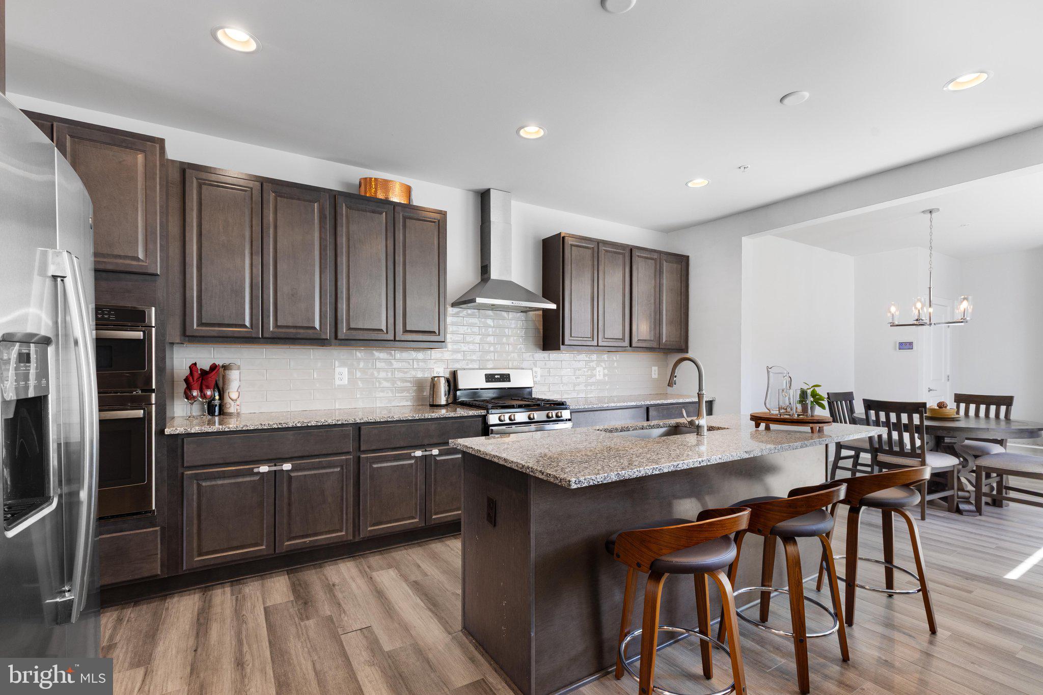 TWO RIVERS - Residential