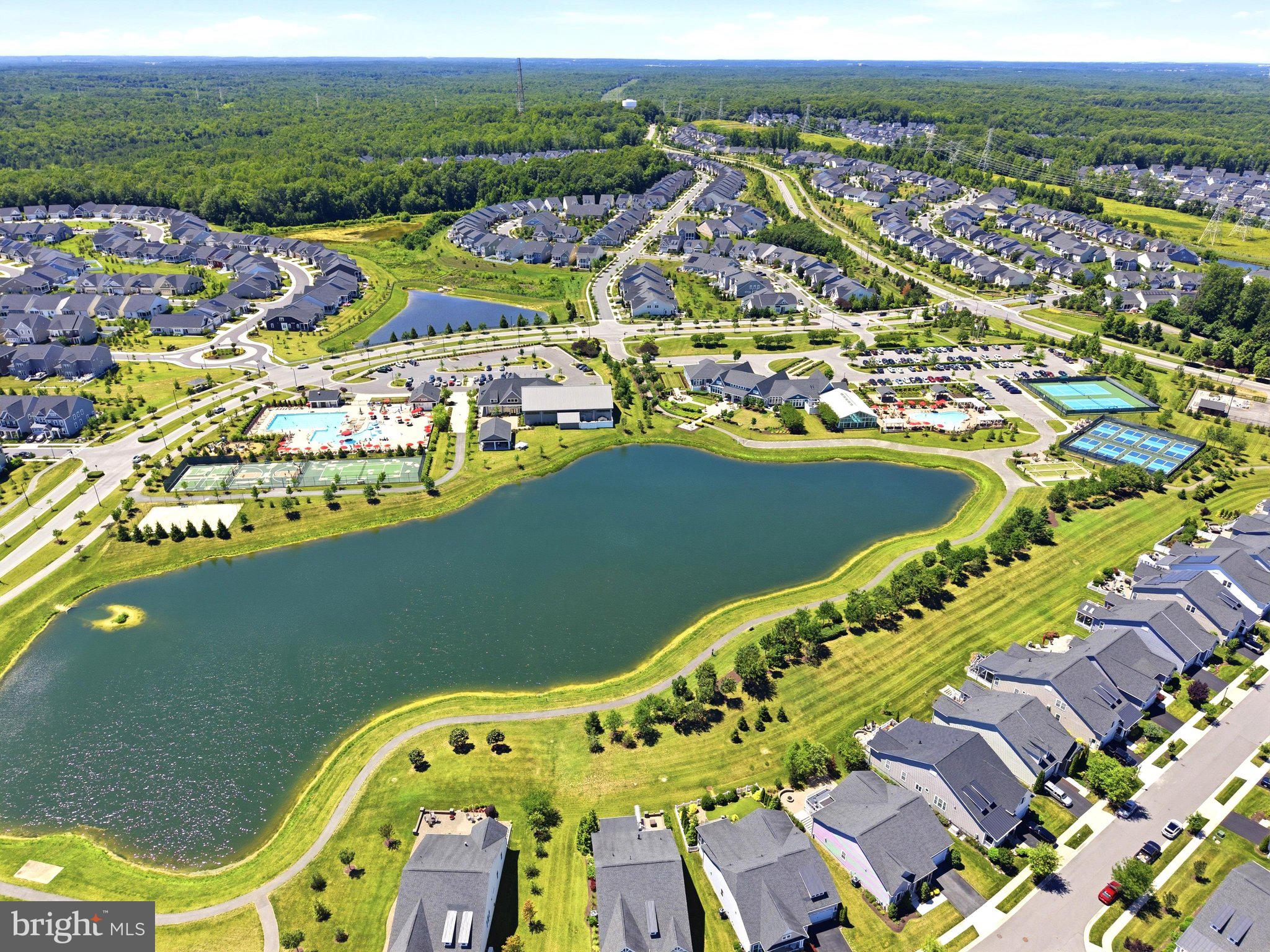 TWO RIVERS - Residential