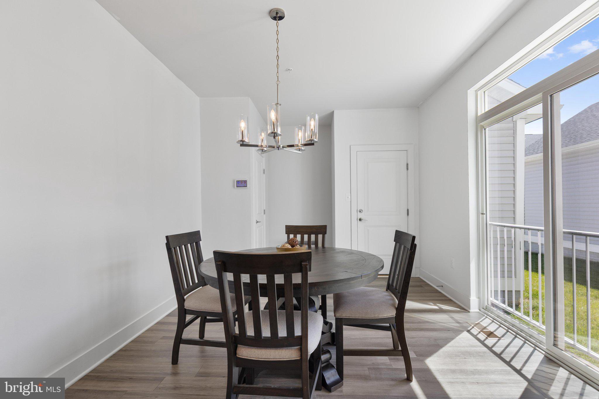 TWO RIVERS - Residential